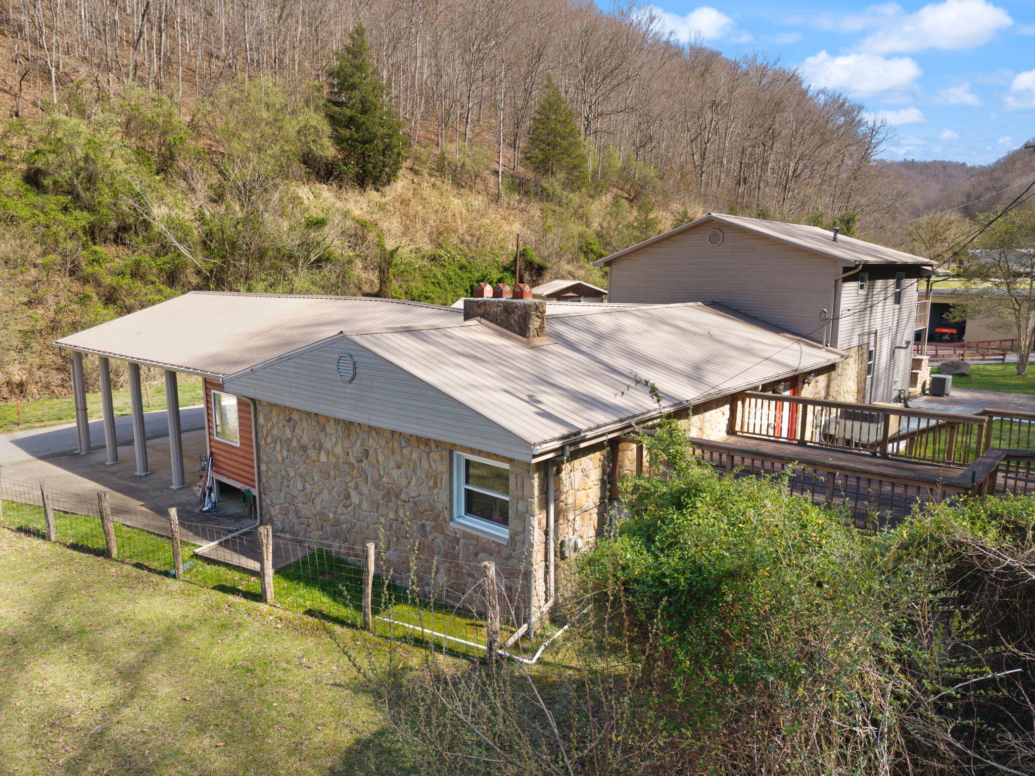 544 Salisbury Br Road Property Photo 6