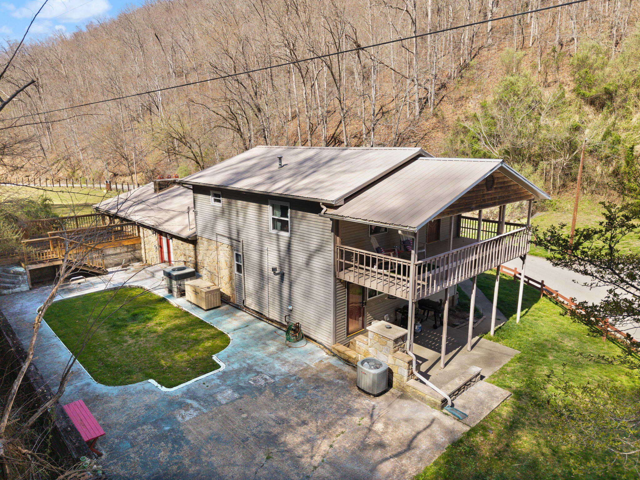 544 Salisbury Br Road Property Photo 8
