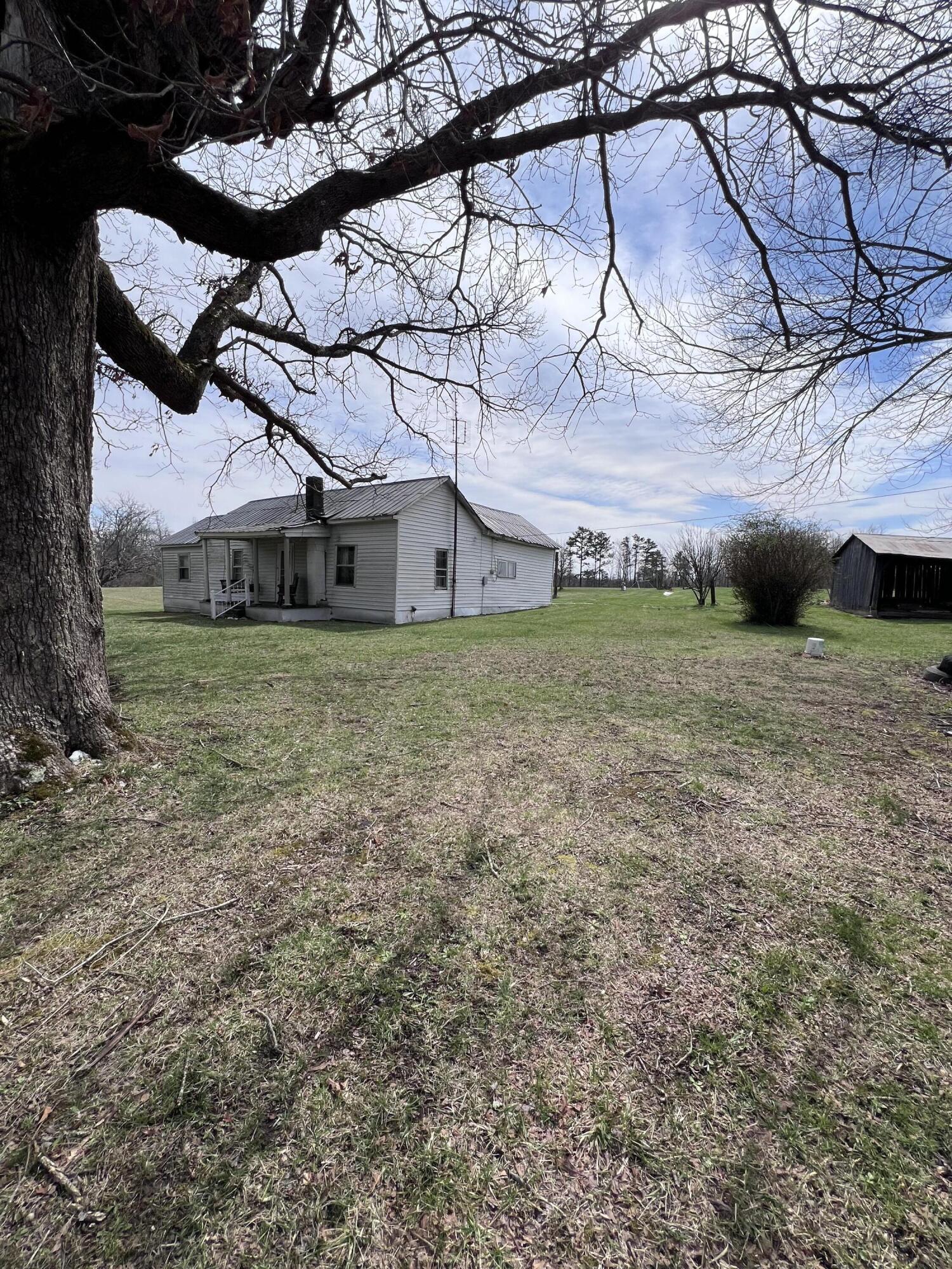 12195 Hwy 587 Property Photo 52