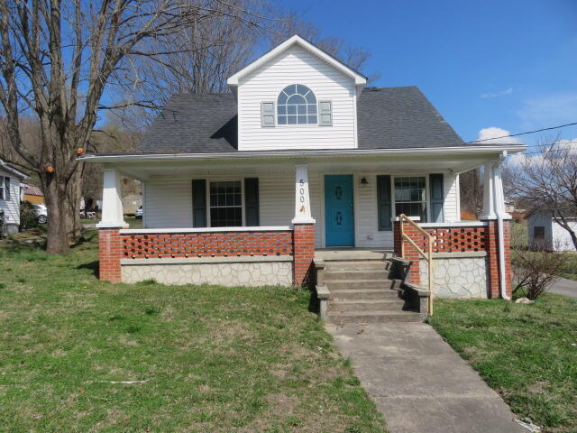 500 W Main Street Property Photo 1