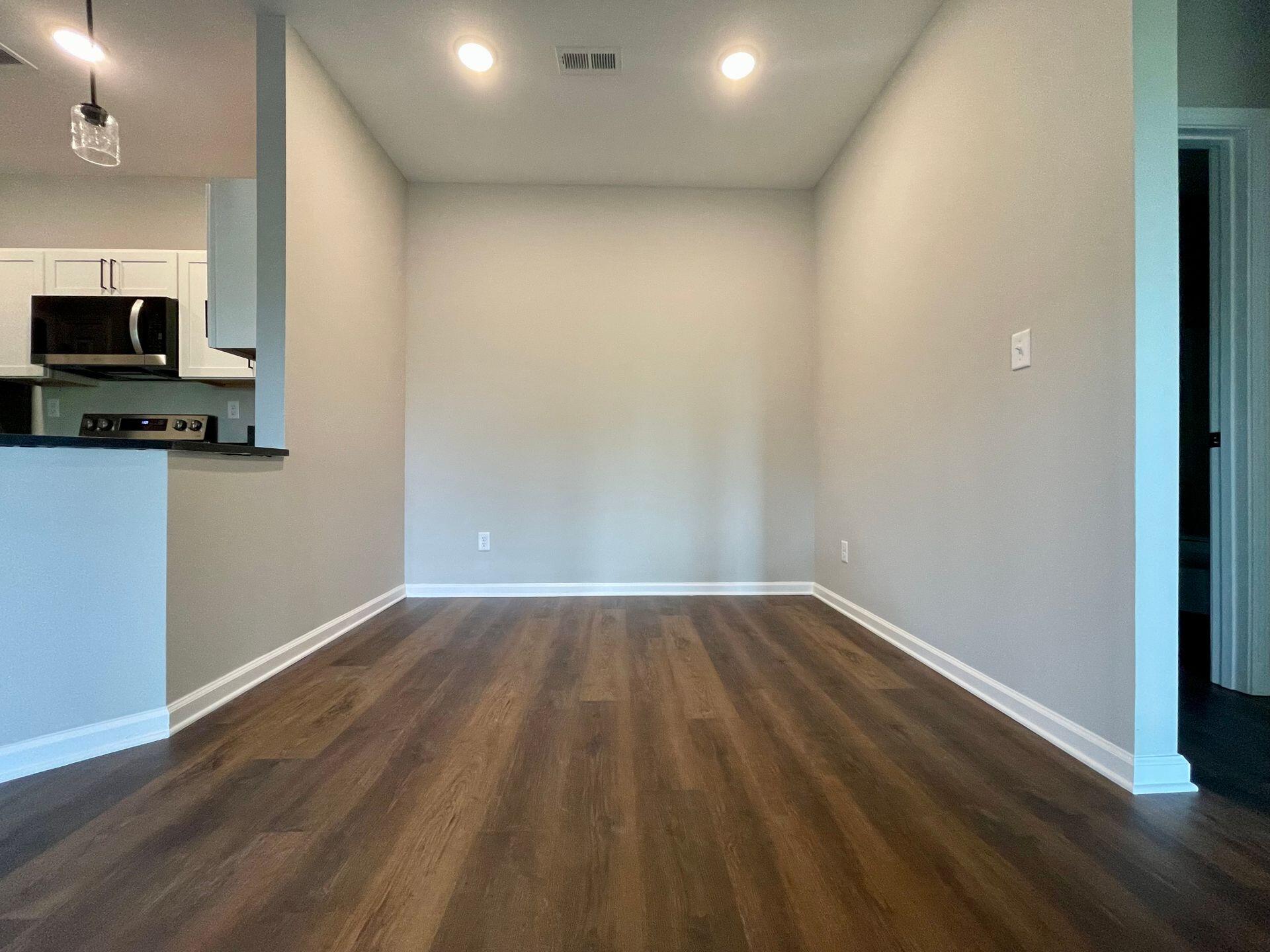 111 Juniper Path 2 Bedroom Unit Property Photo 10