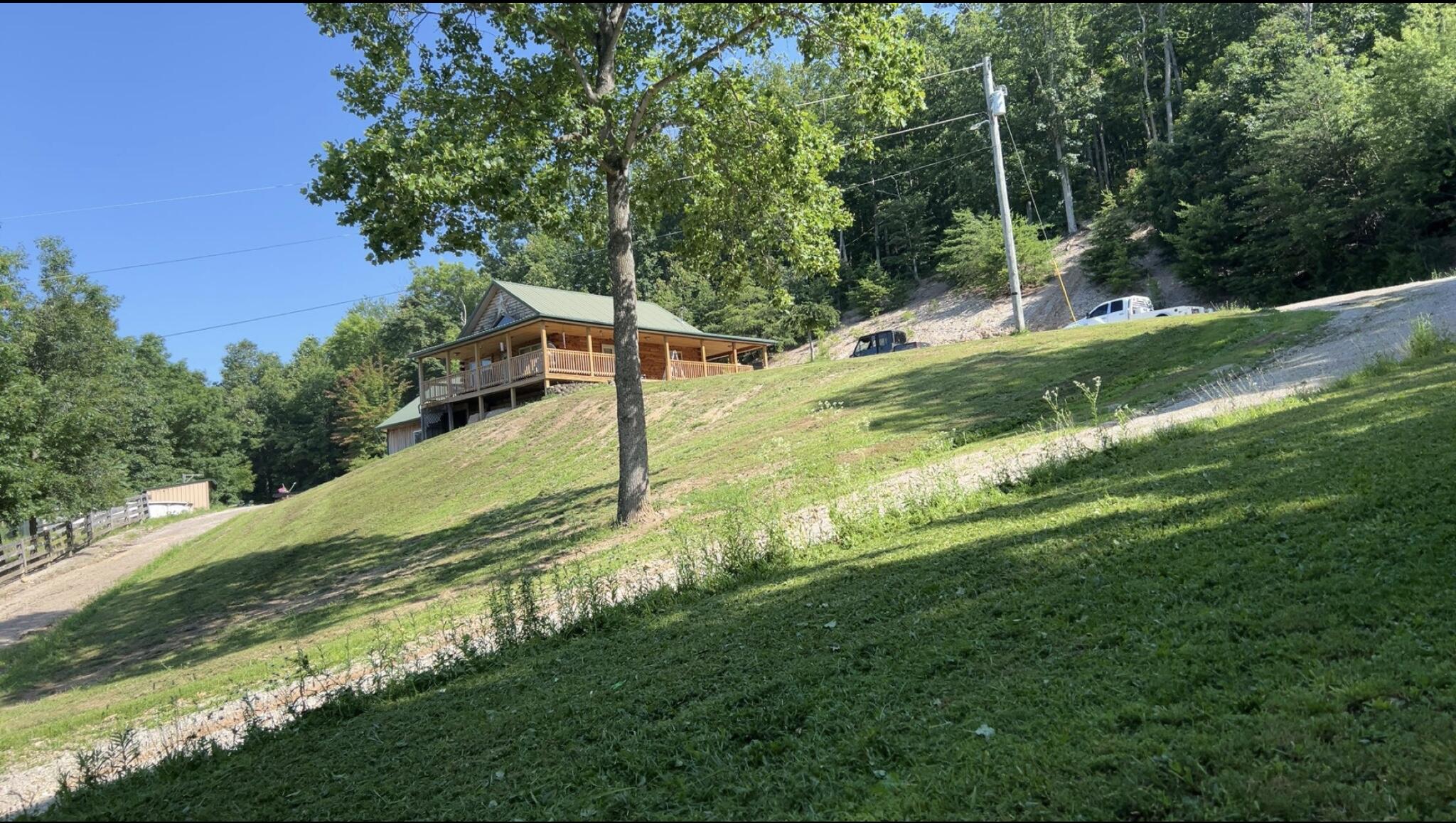 422 Kirk Lane Property Photo 1