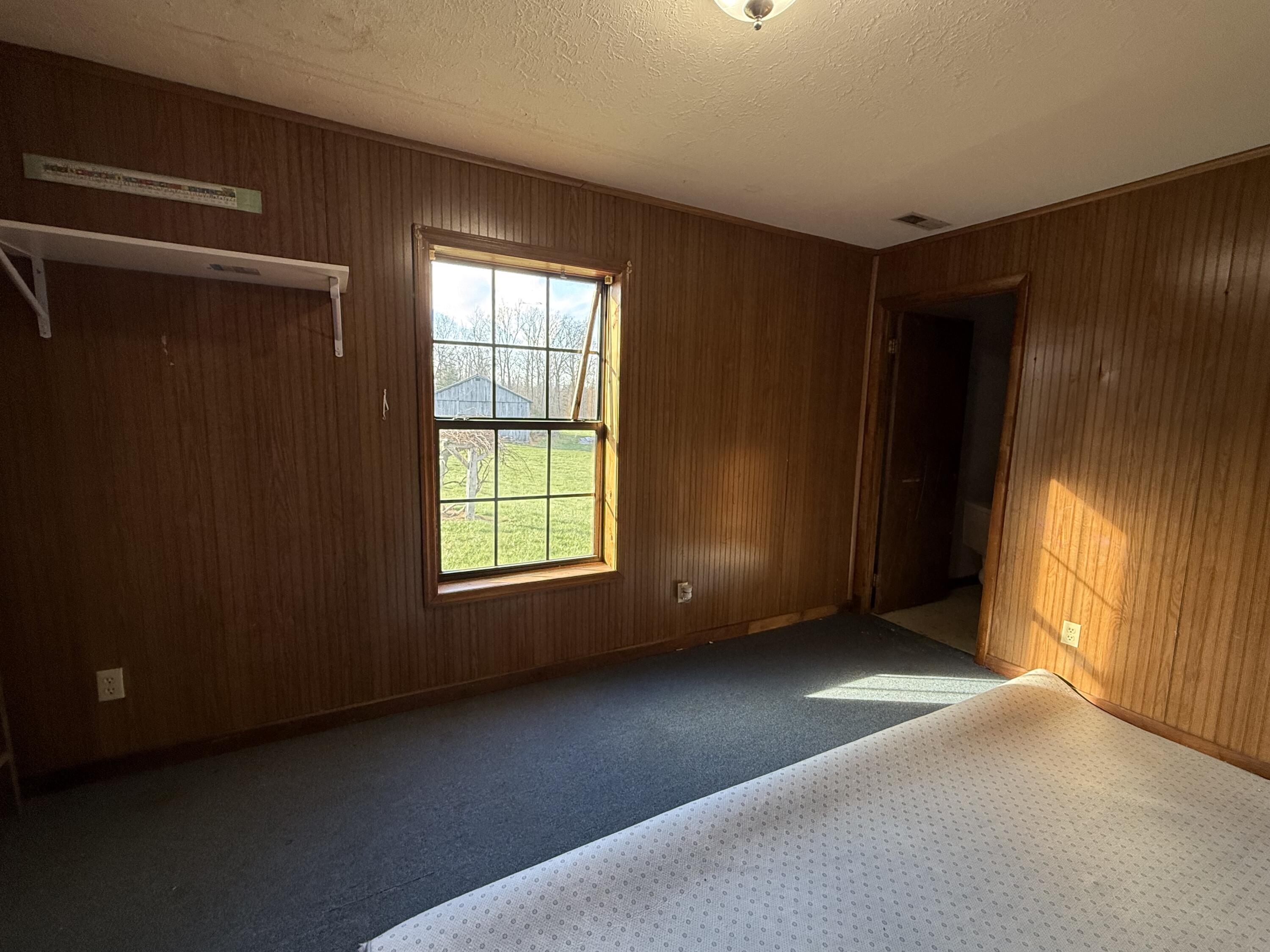 656 Thompson Road Property Photo 24