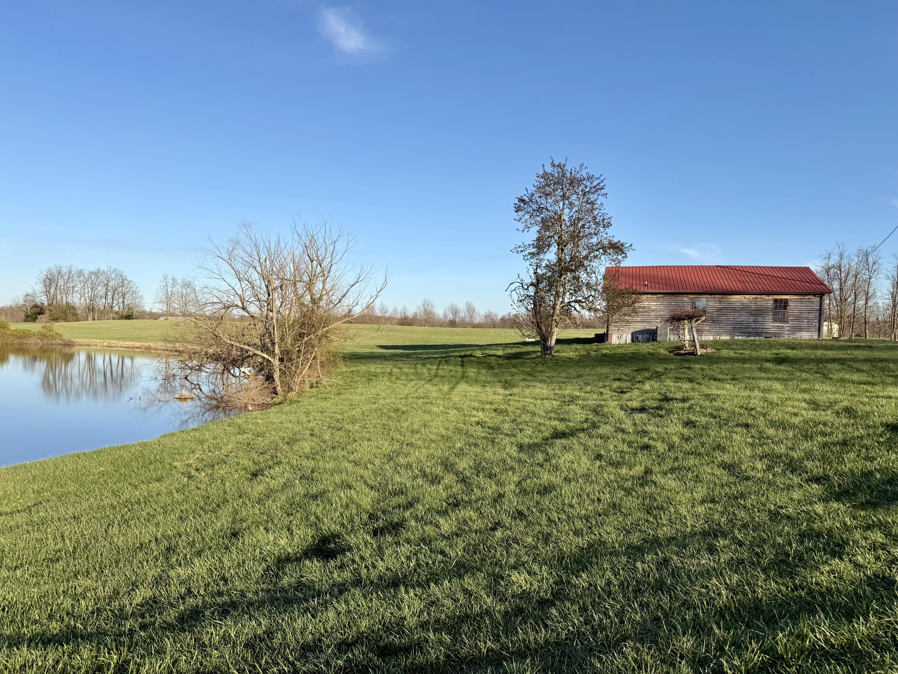656 Thompson Road Property Photo 27