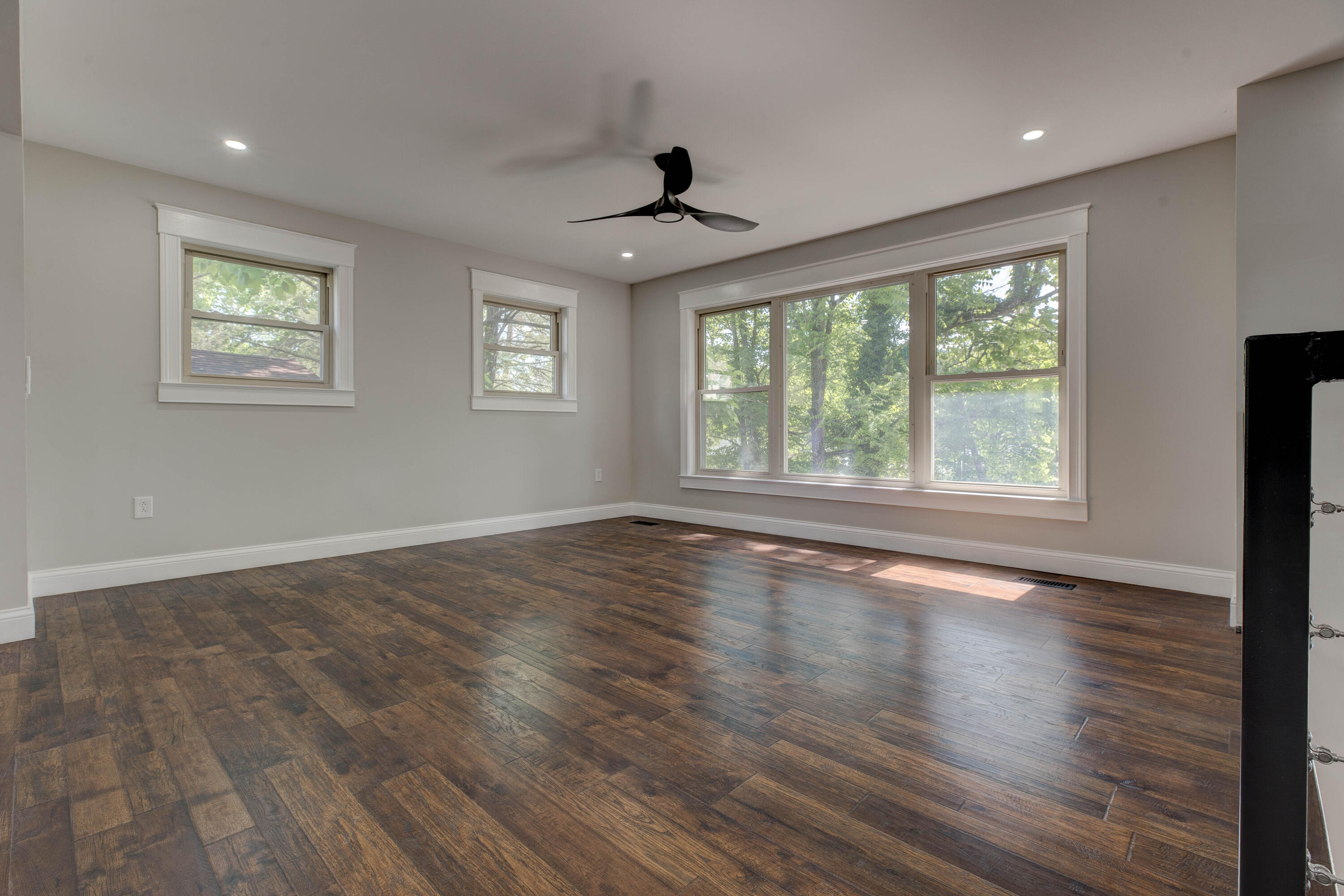 609 Crestview Lane Property Photo 16