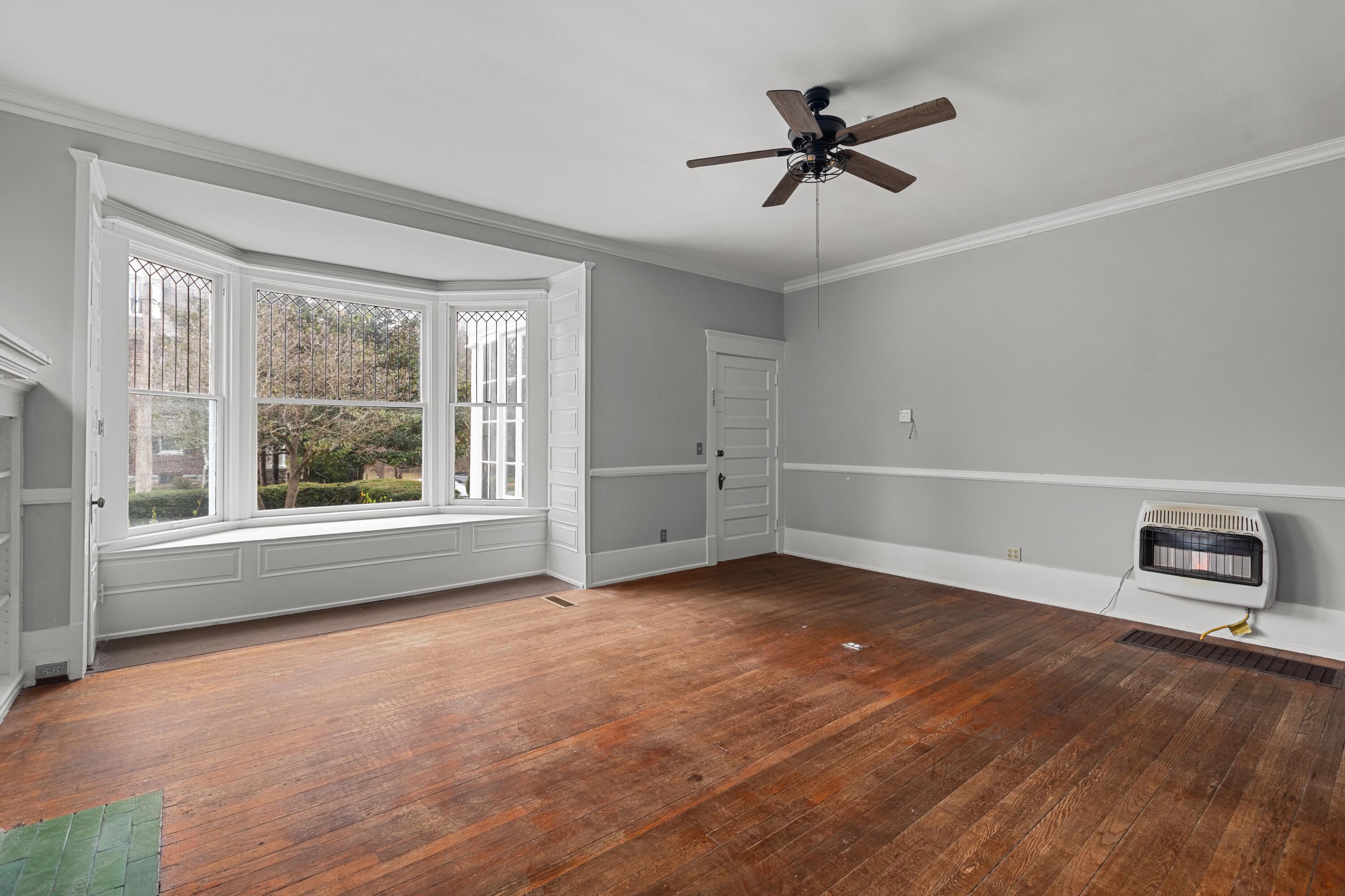 514 Wapping Street Property Photo 3