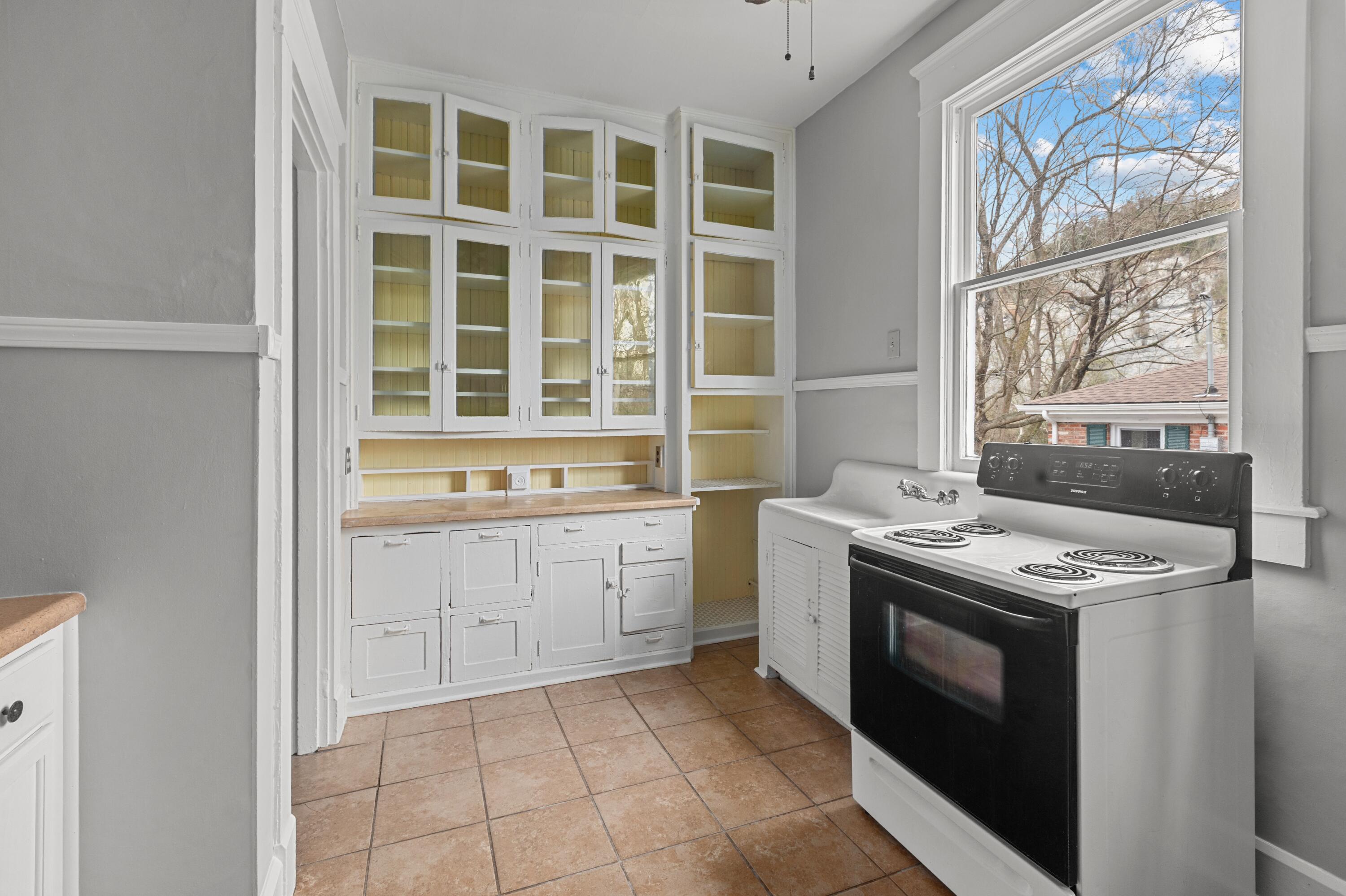 514 Wapping Street Property Photo 19