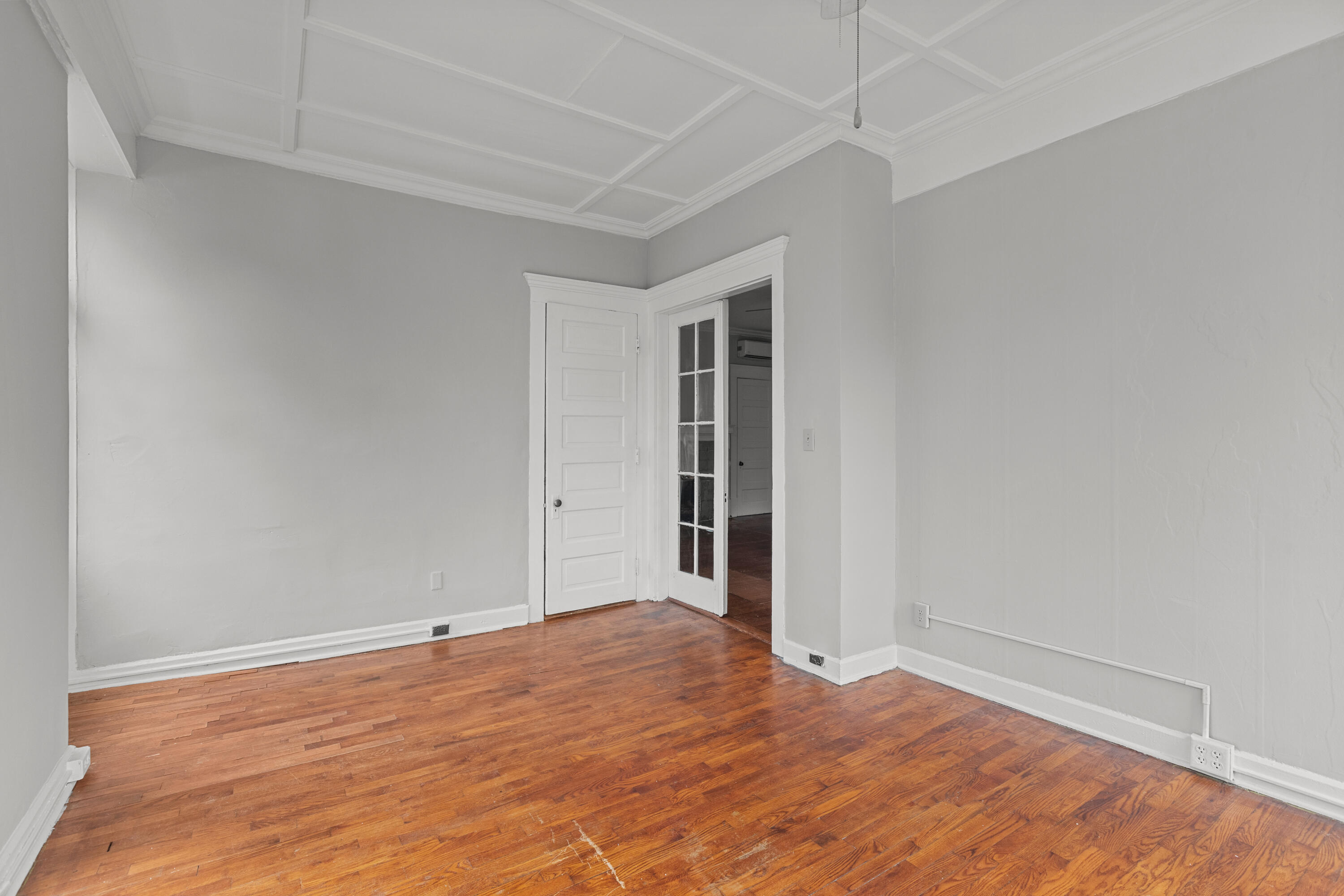 514 Wapping Street Property Photo 22