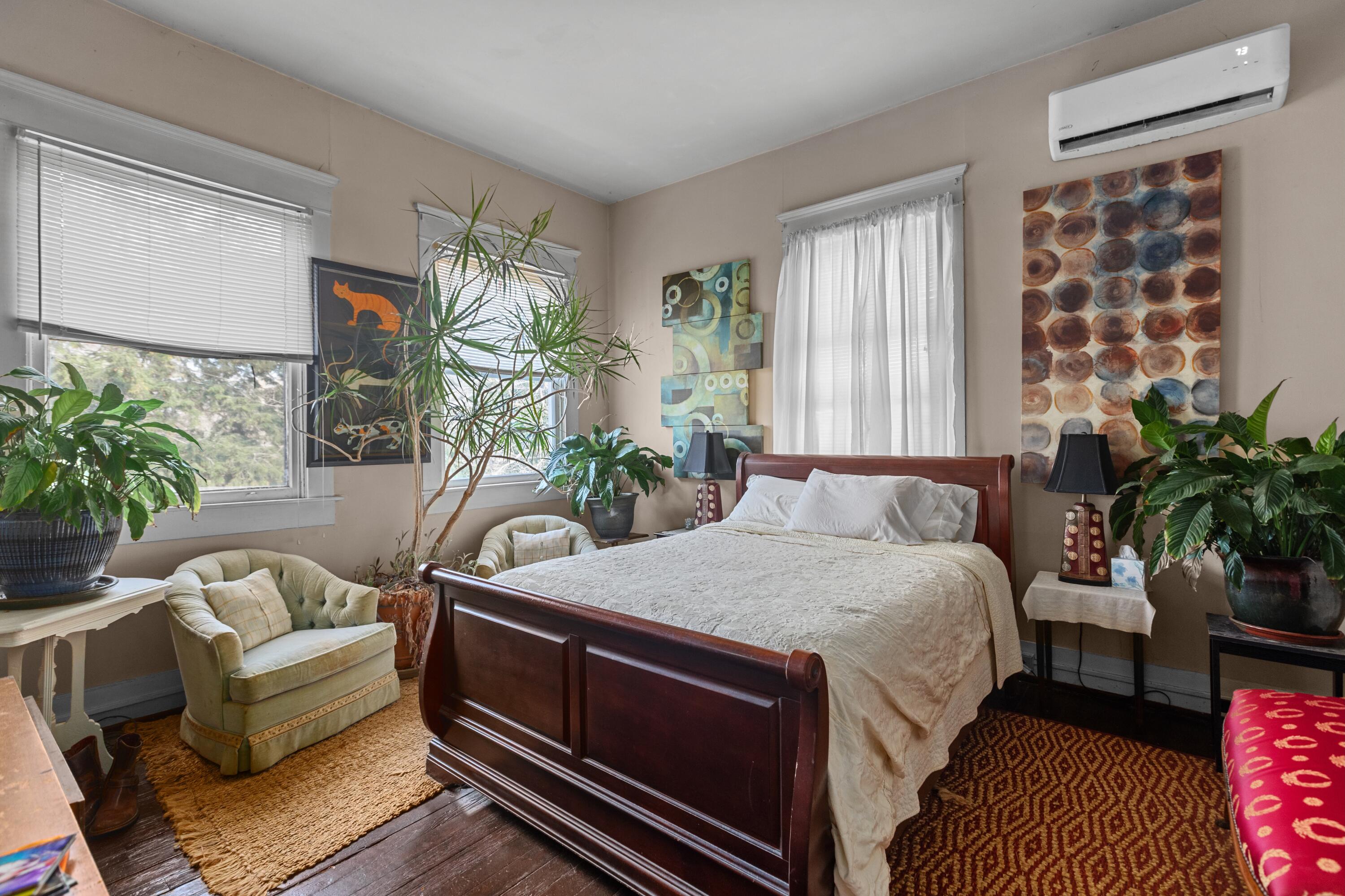 514 Wapping Street Property Photo 37