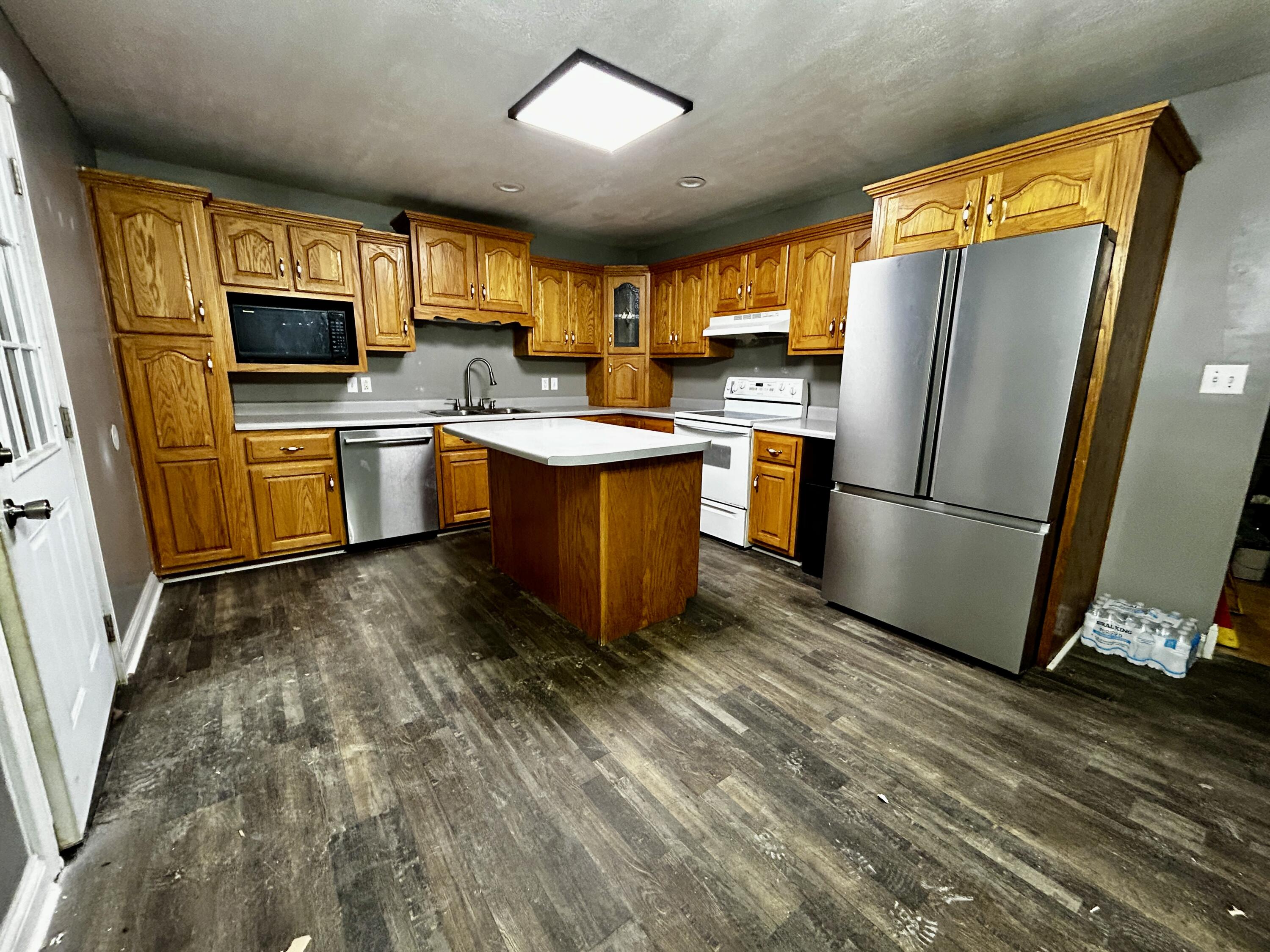 1865 Kentucky 698 Property Photo 3