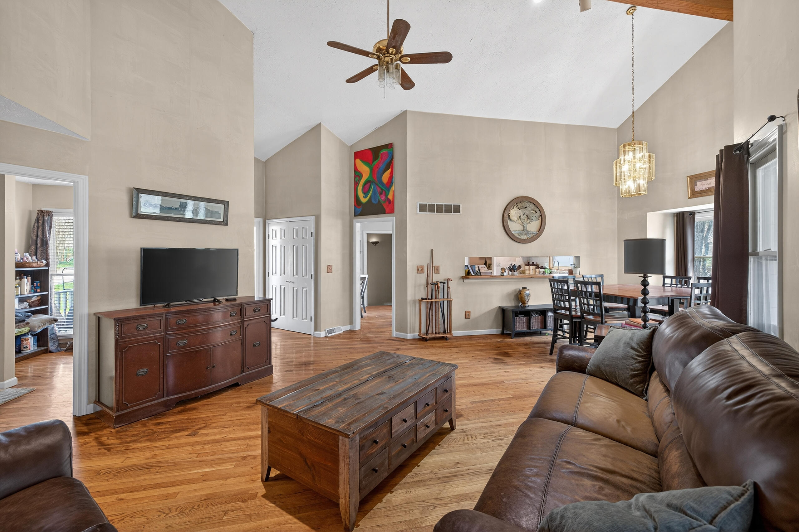 2073 Crystal Springs Road Property Photo 6