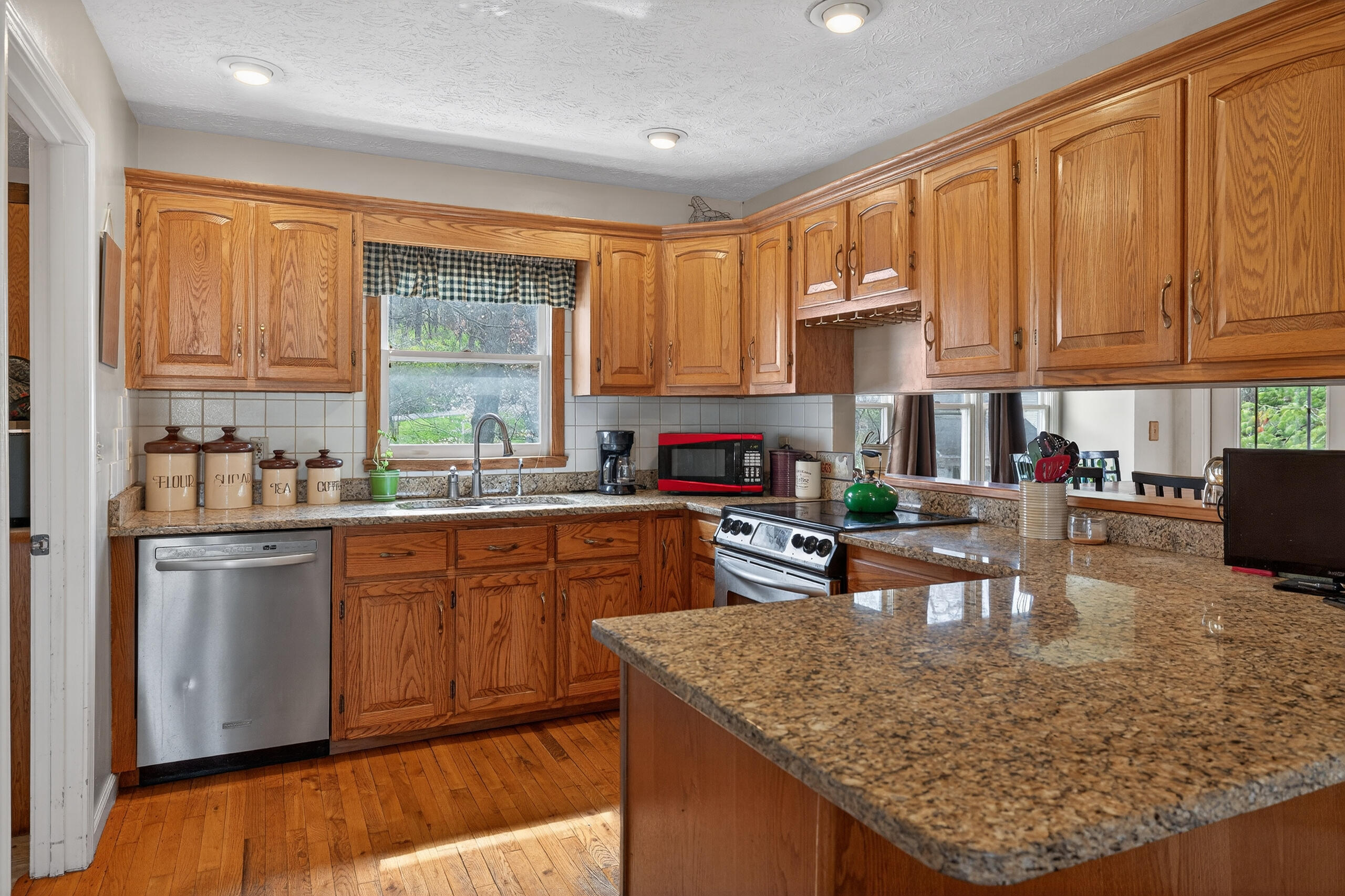 2073 Crystal Springs Road Property Photo 12