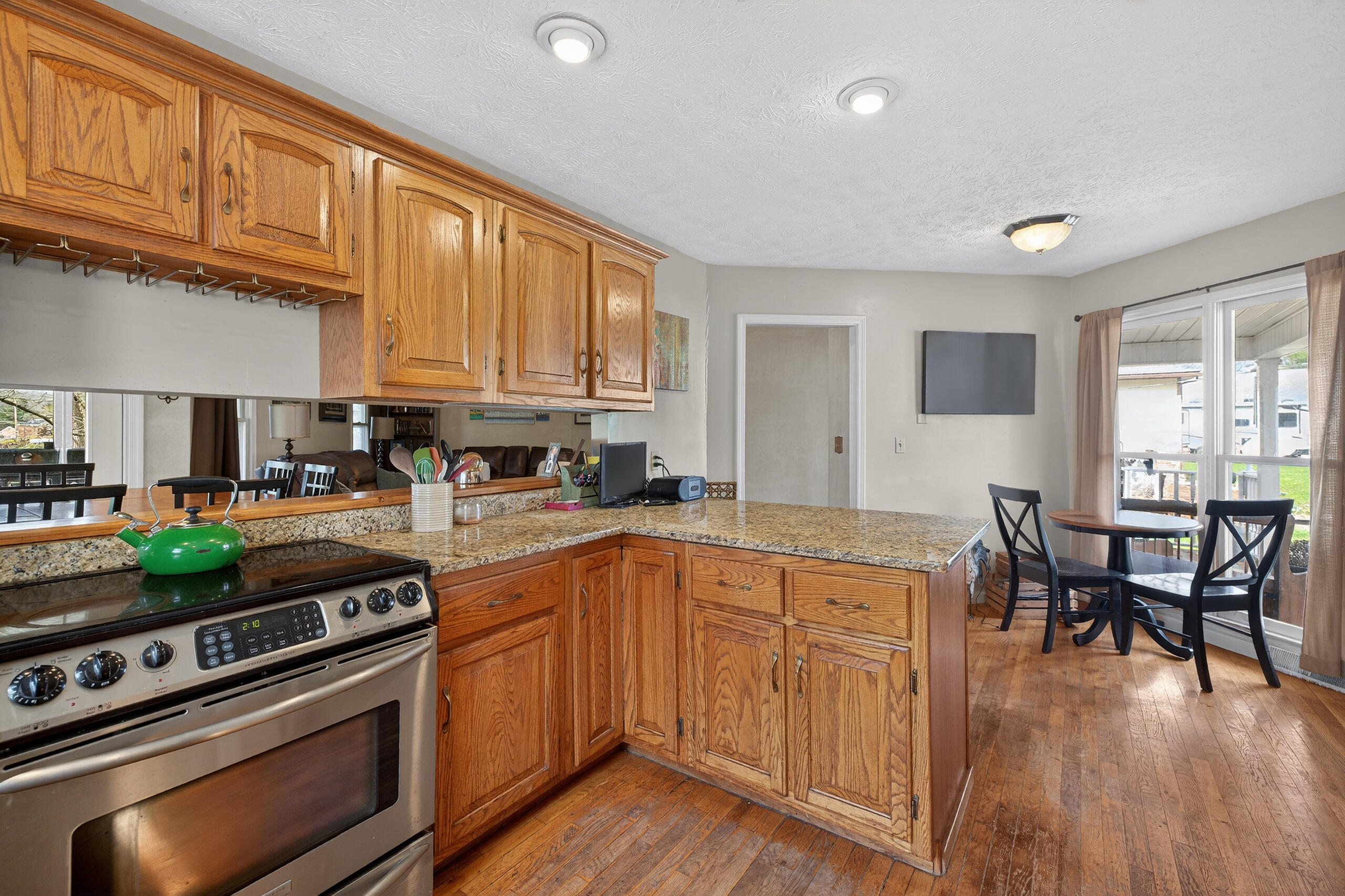 2073 Crystal Springs Road Property Photo 13