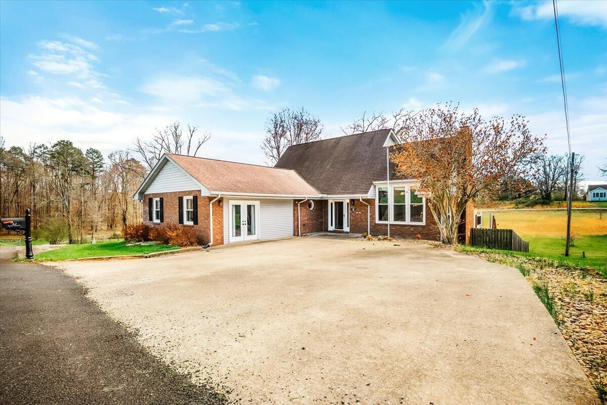 32 Meadow Brook Drive