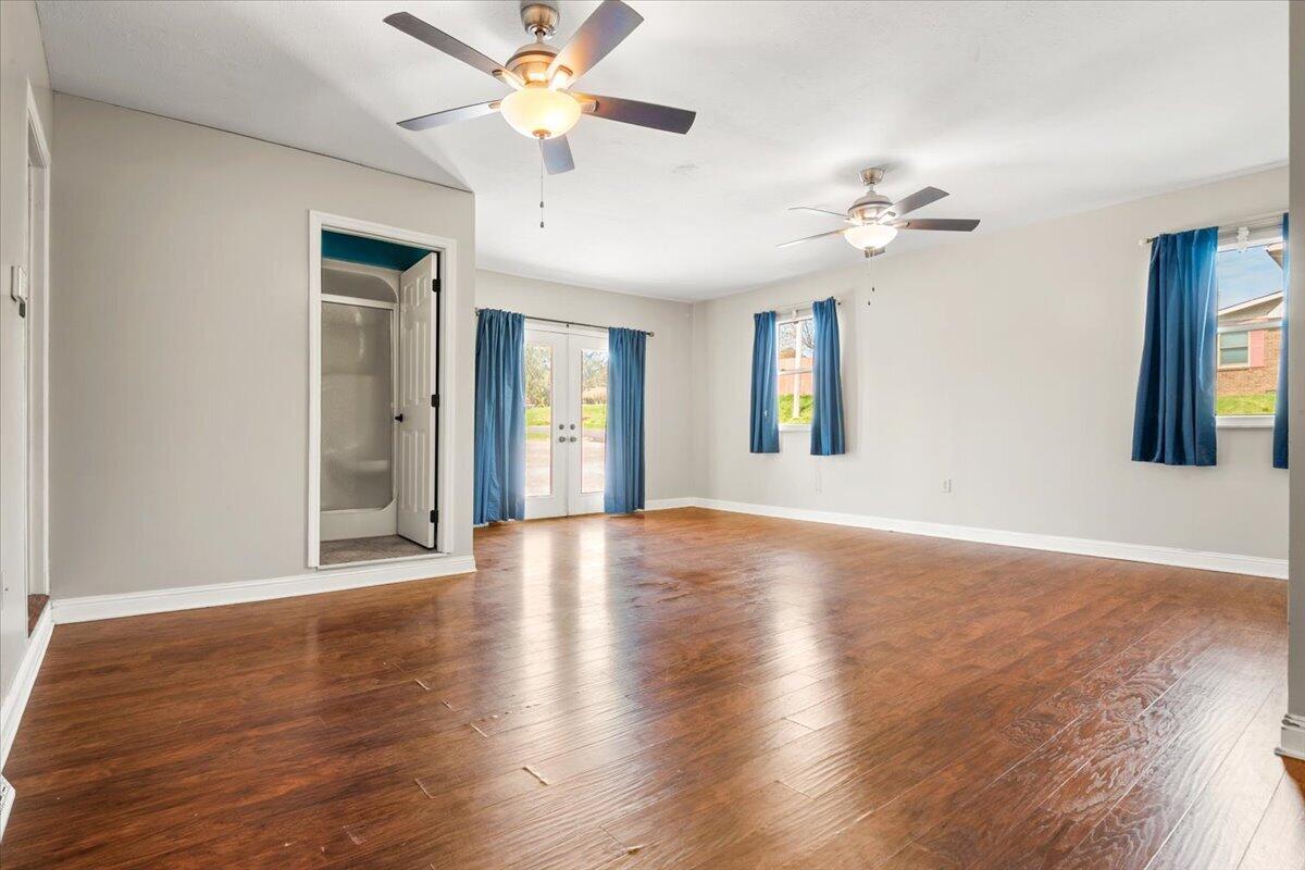 32 Meadow Brook Drive Property Photo 21