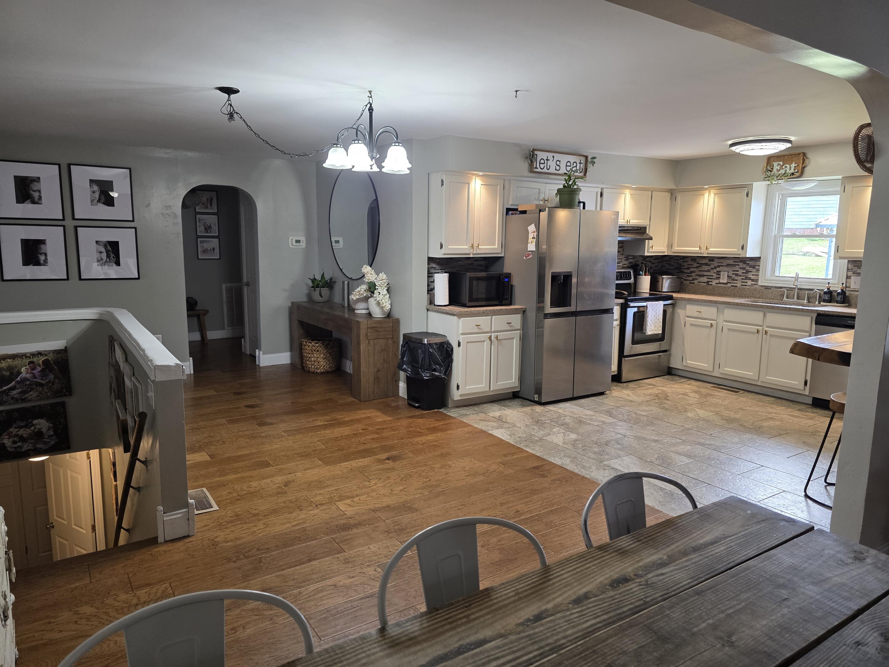 617 Hensley Road Property Photo 14