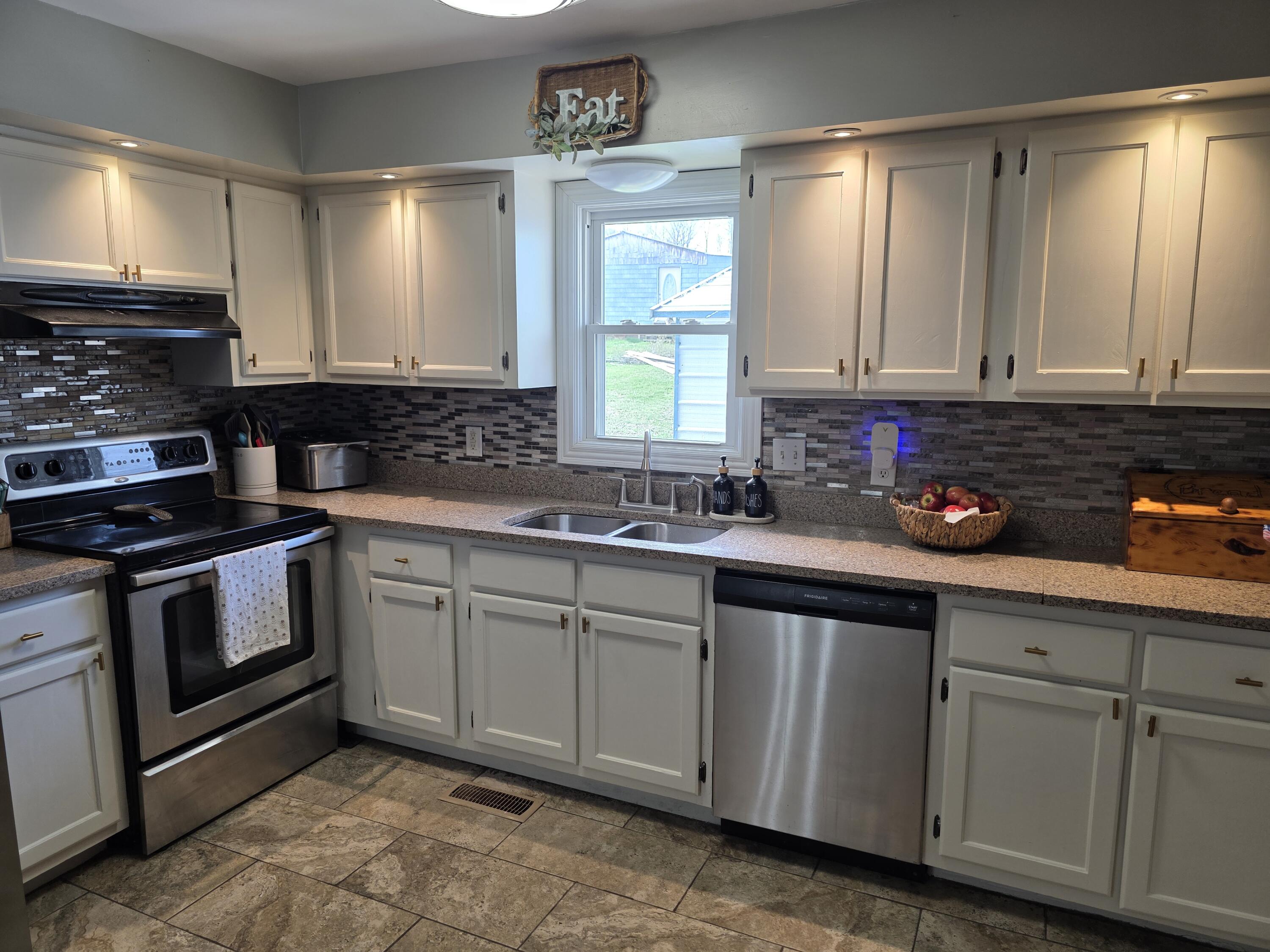 617 Hensley Road Property Photo 18