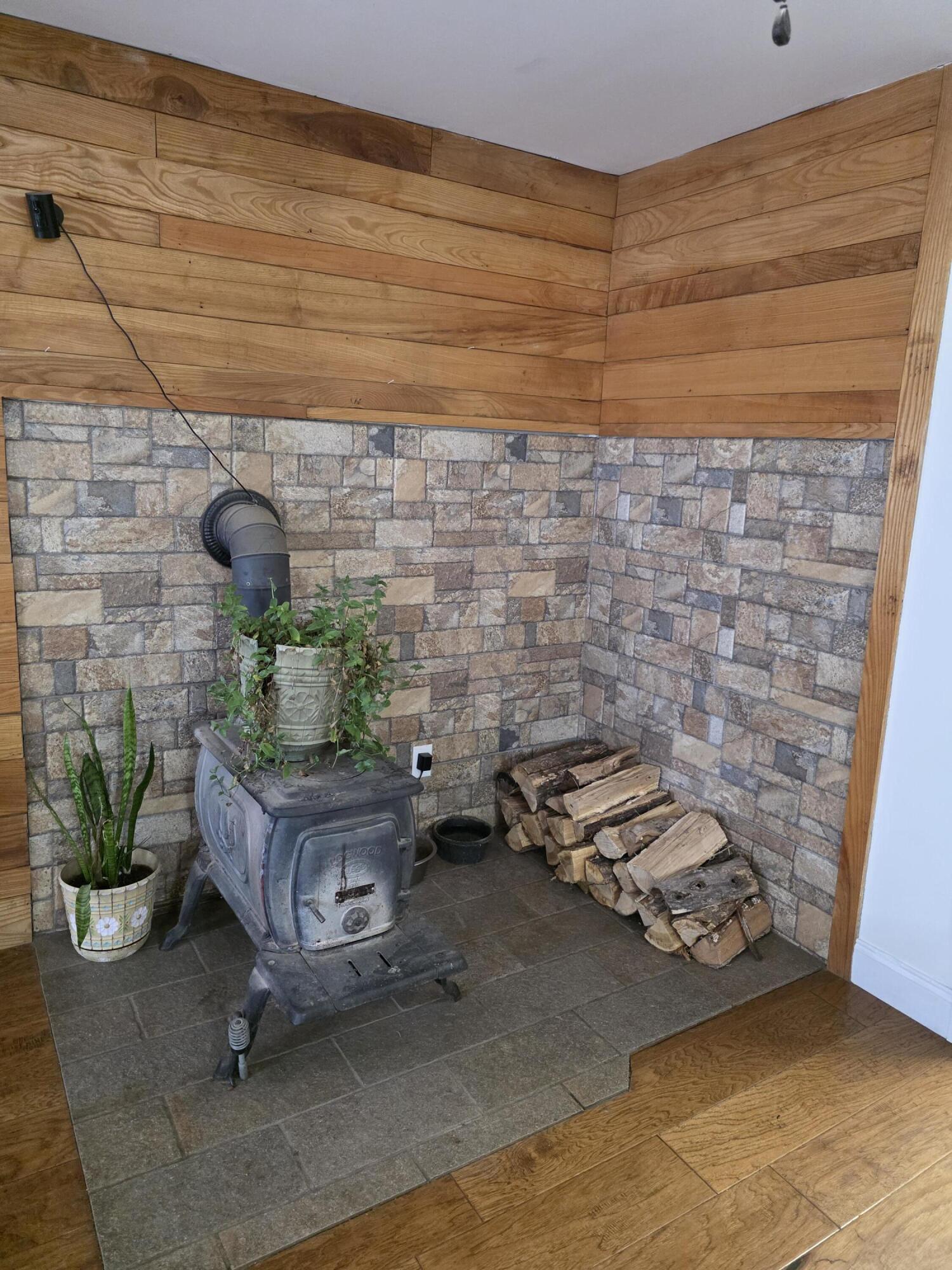617 Hensley Road Property Photo 23