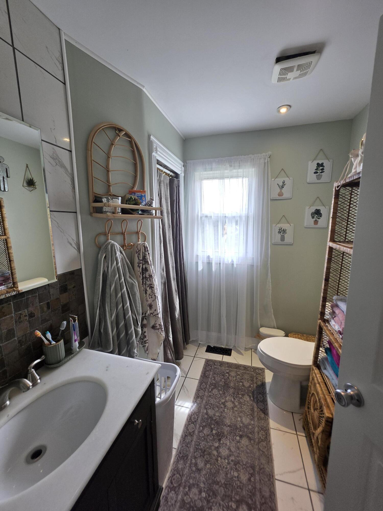 617 Hensley Road Property Photo 32
