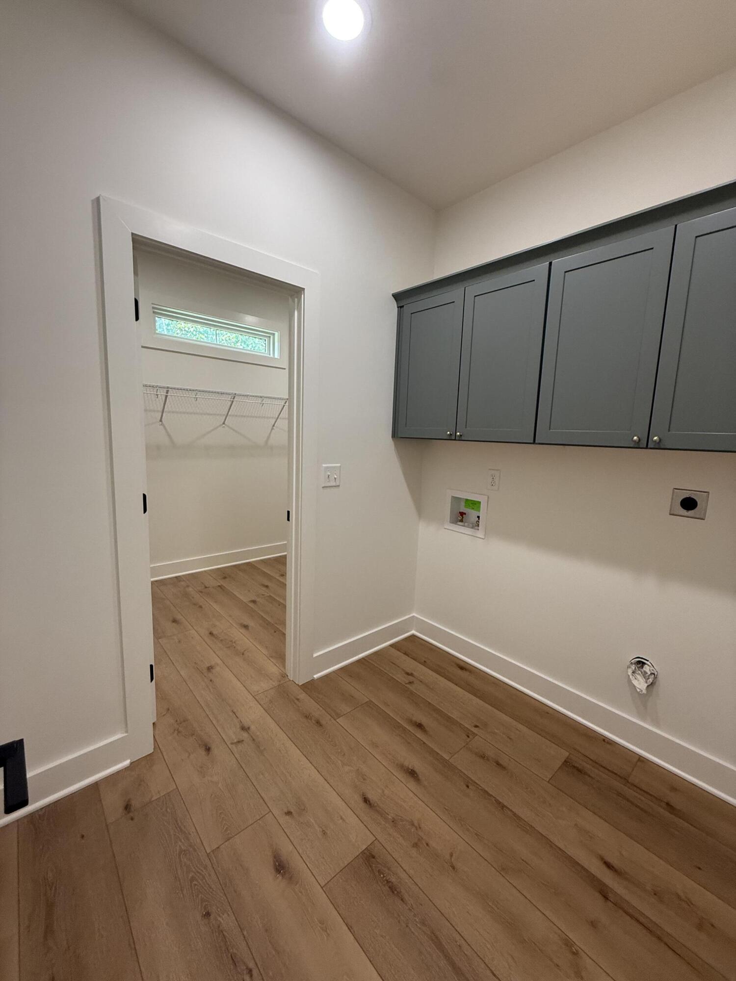 118 Oreda Drive Property Photo 12