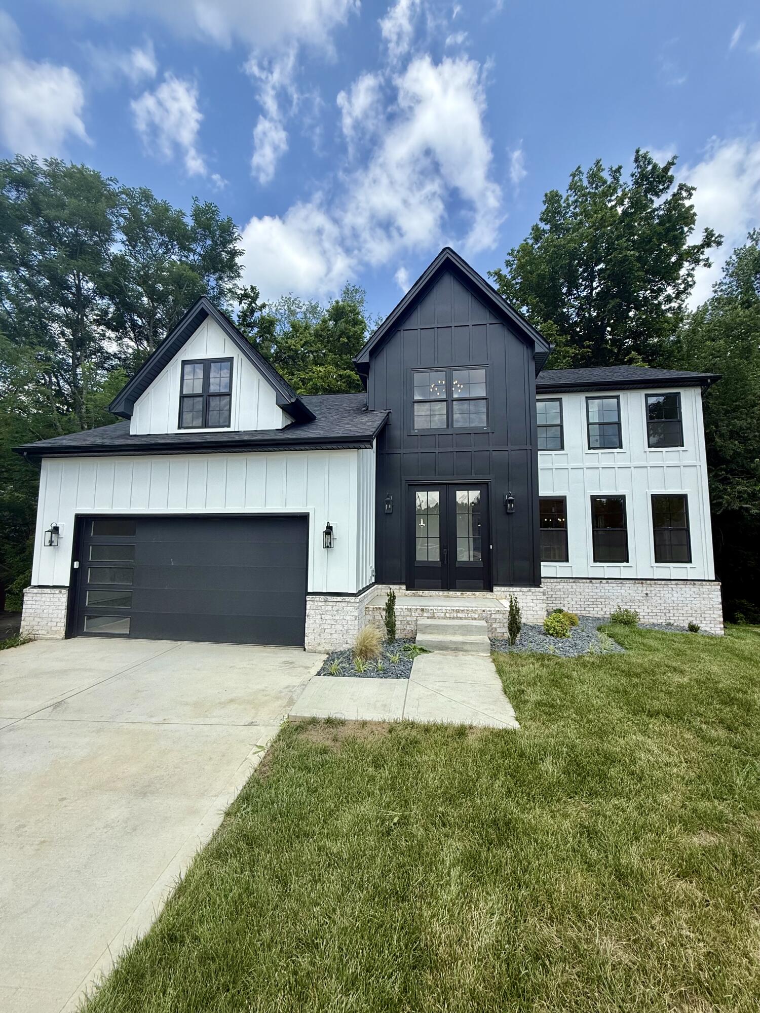 118 Oreda Drive Property Photo 33