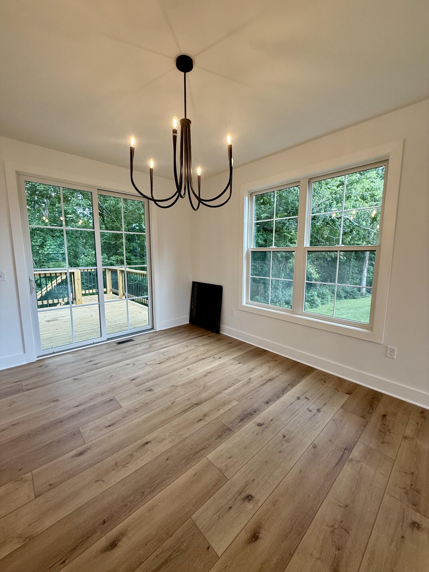 118 Oreda Drive Property Photo 38