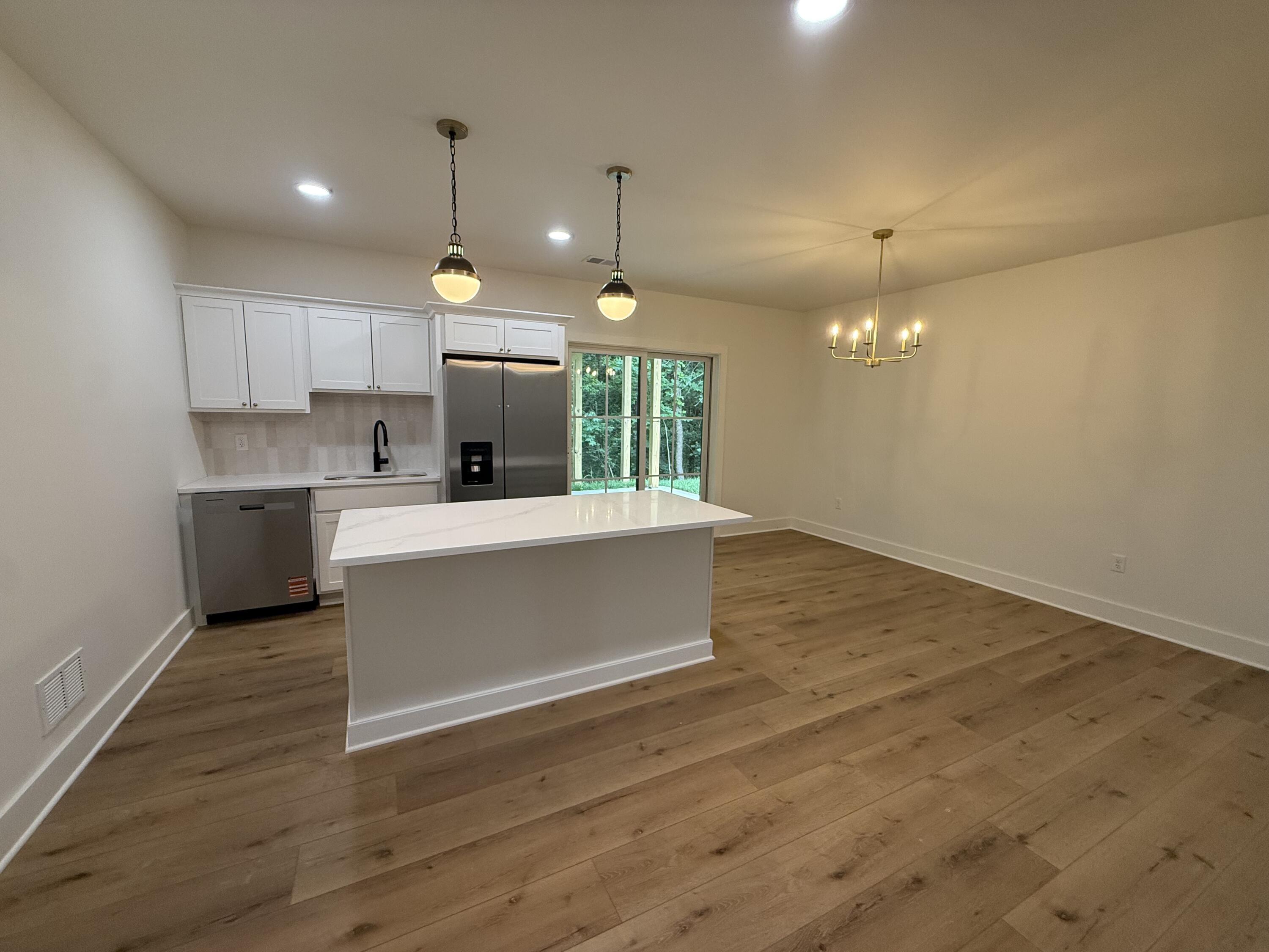118 Oreda Drive Property Photo 44