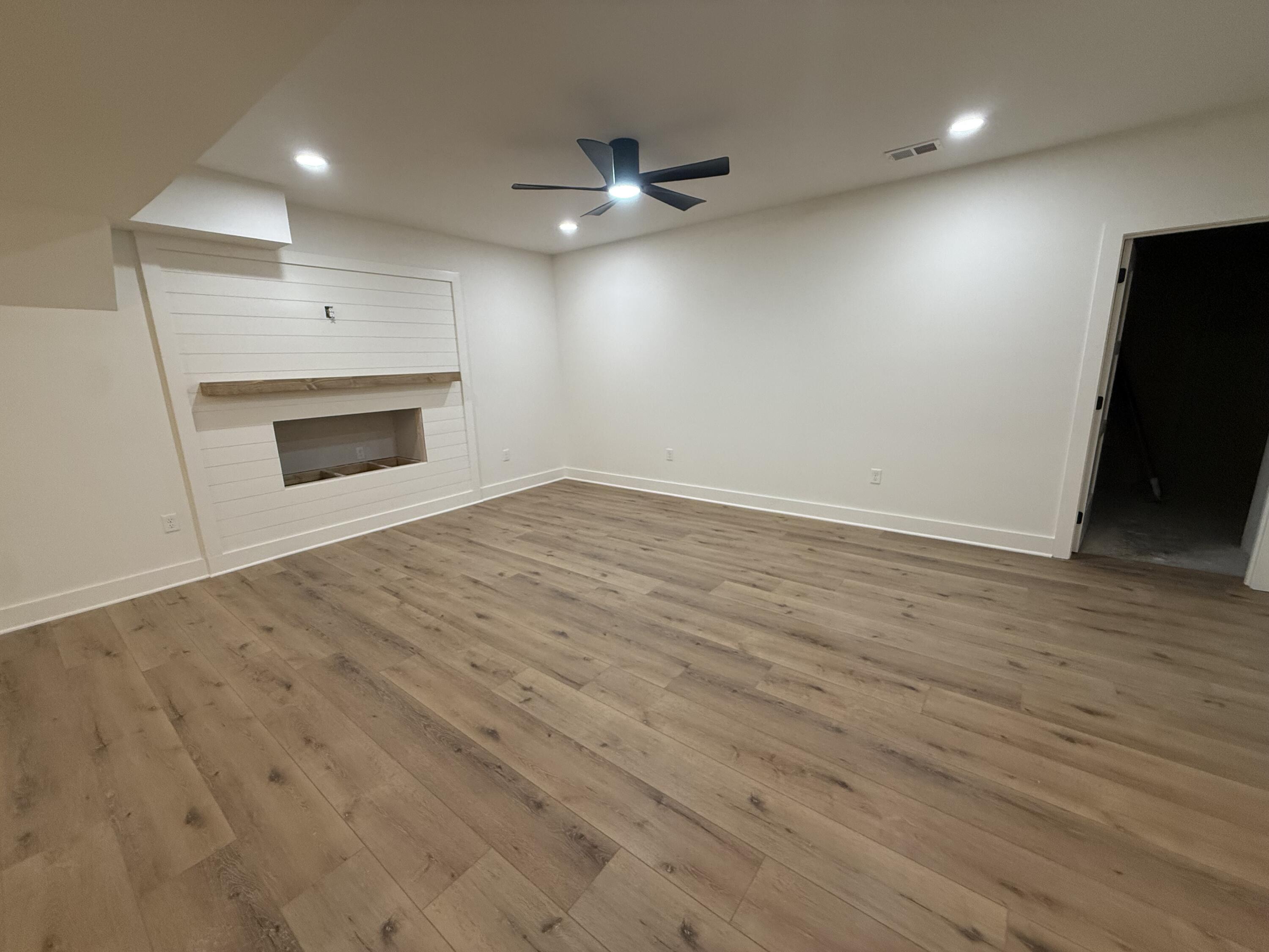 118 Oreda Drive Property Photo 46