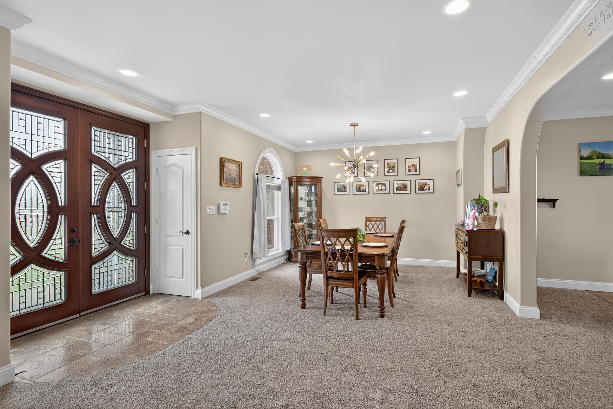 202 Palisades Pointe Drive Property Photo 6