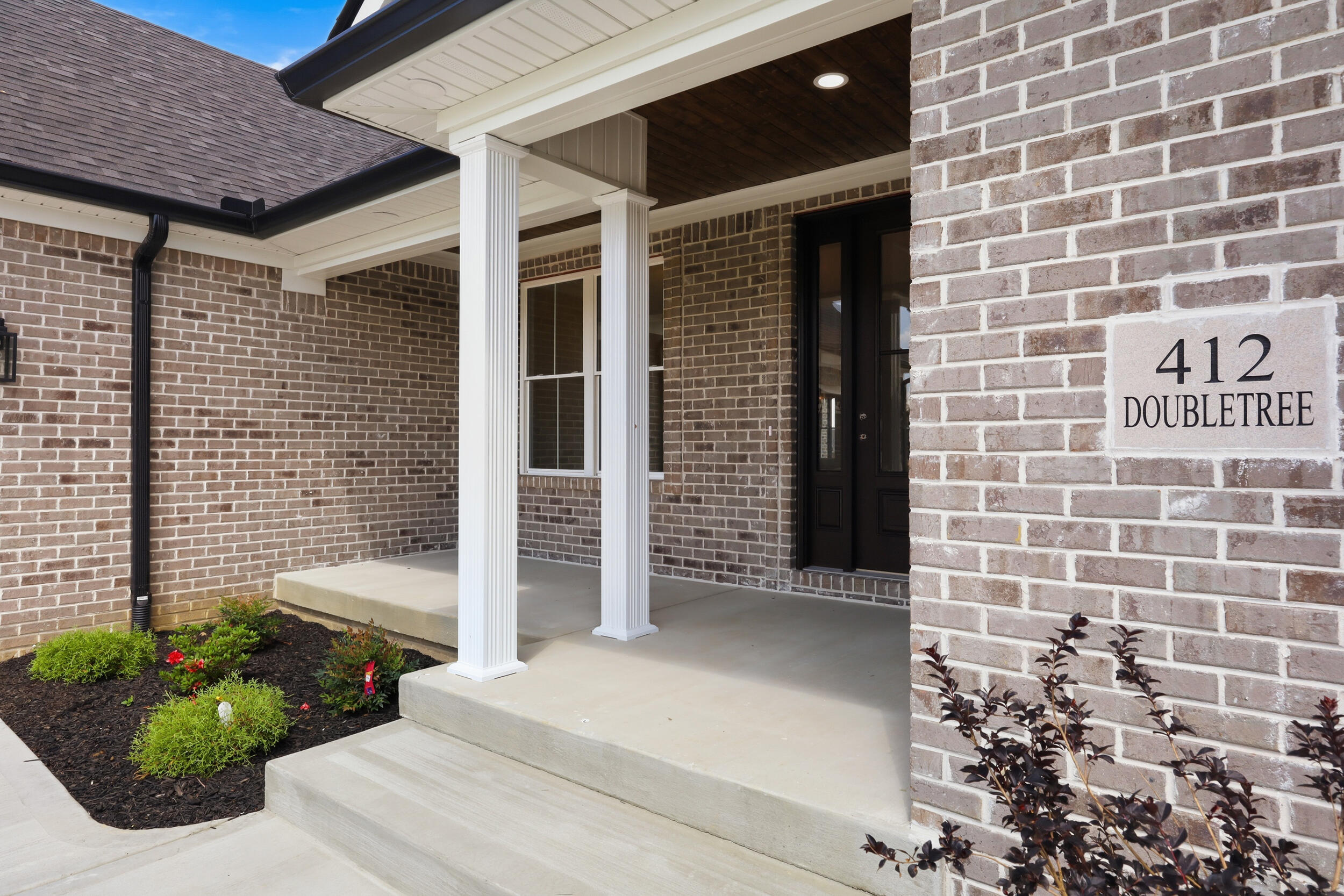 412 Doubletree Court Property Photo 3