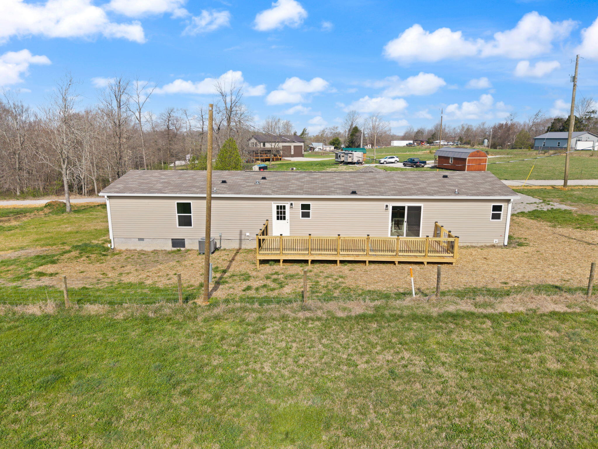 906 Denney Road Property Photo 12