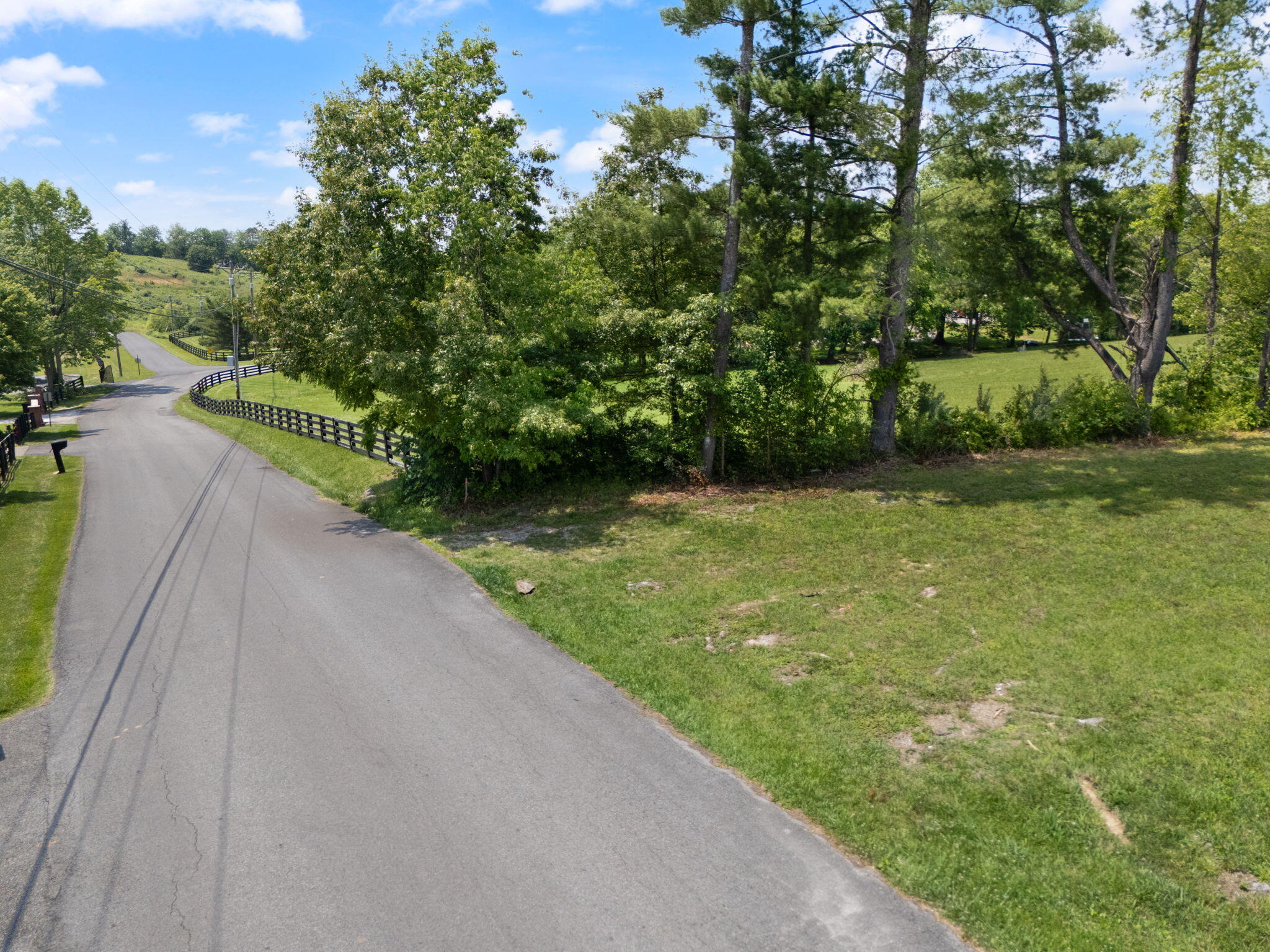 386 B Boggs Road Property Photo 44