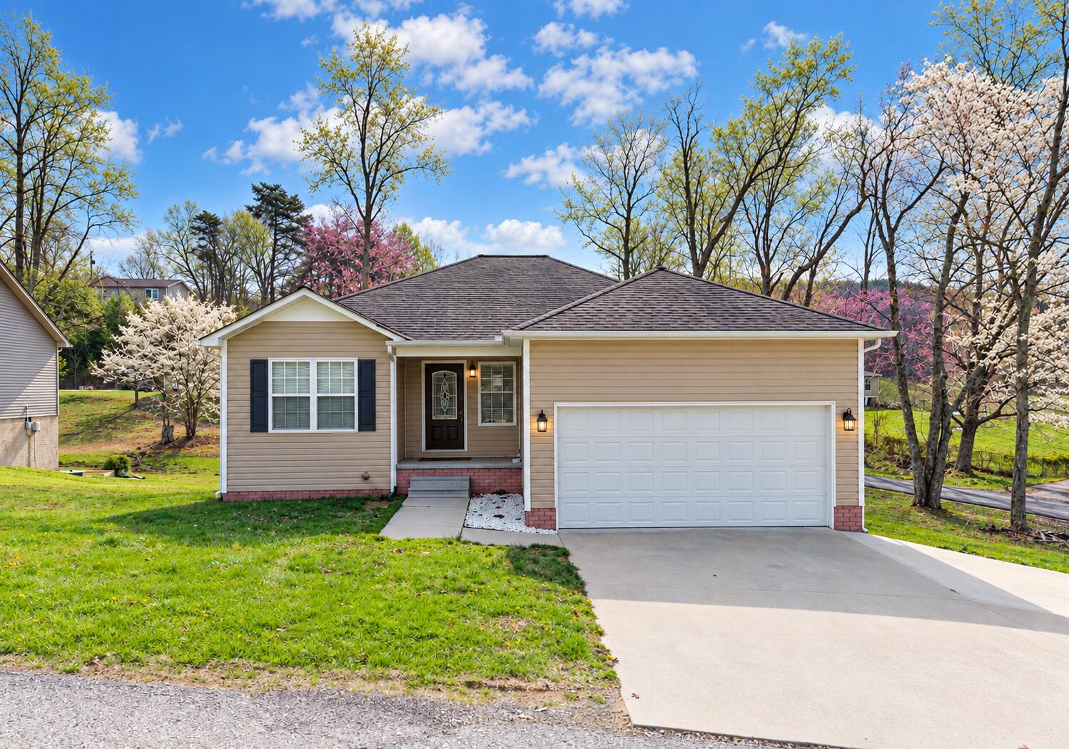 1299 E Pittsburg Church Road Property Photo 1