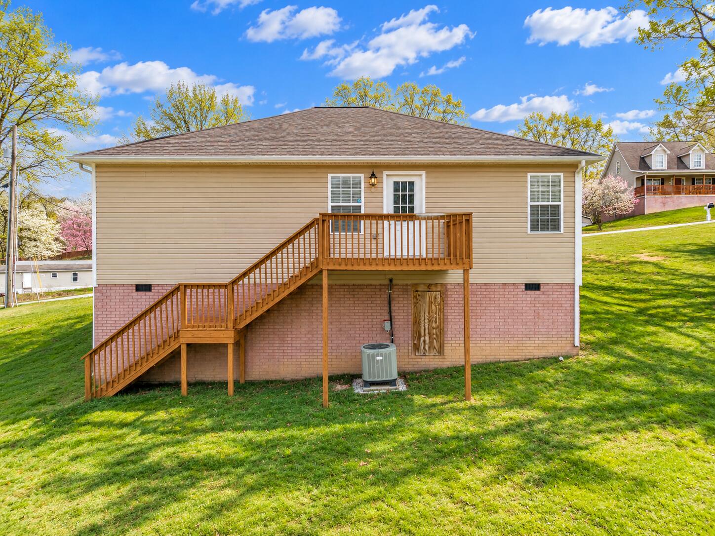 1299 E Pittsburg Church Road Property Photo 5