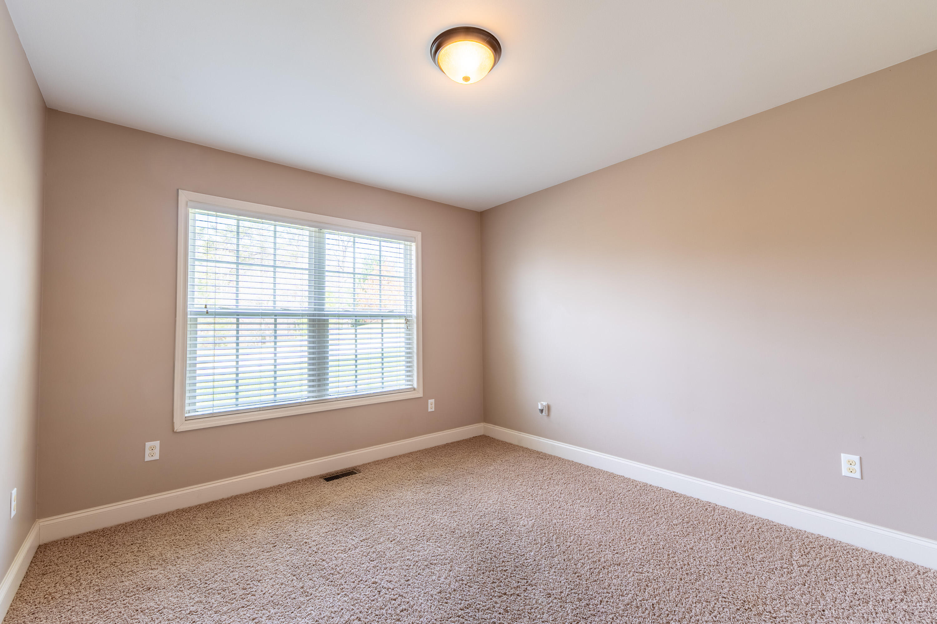 1299 E Pittsburg Church Road Property Photo 23