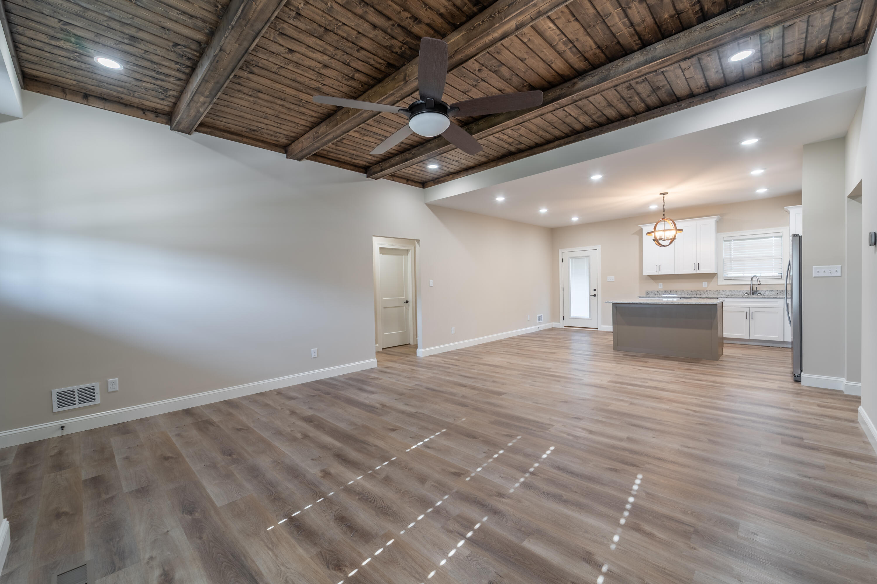 177 Central Park Avenue Property Photo 12