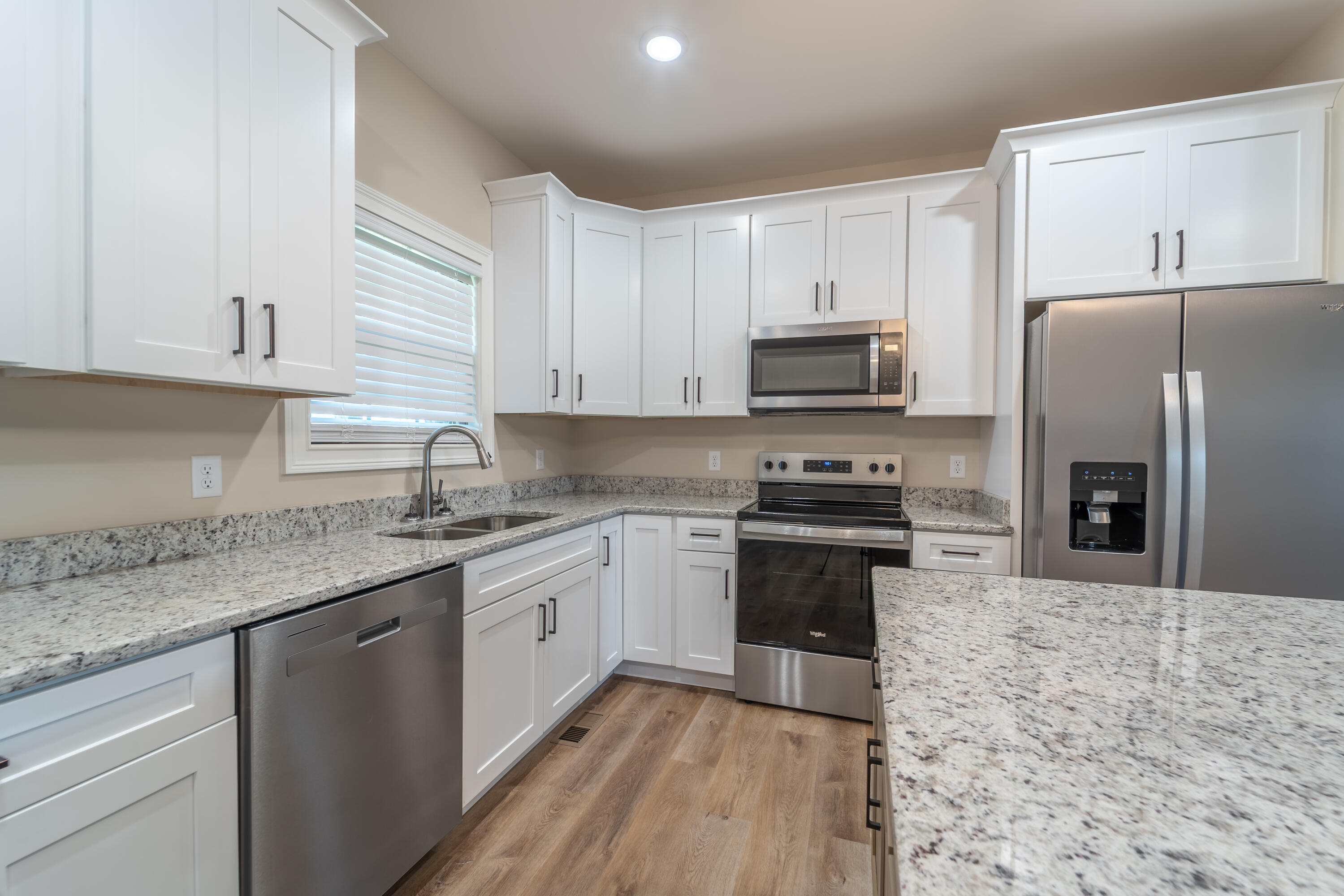 177 Central Park Avenue Property Photo 19