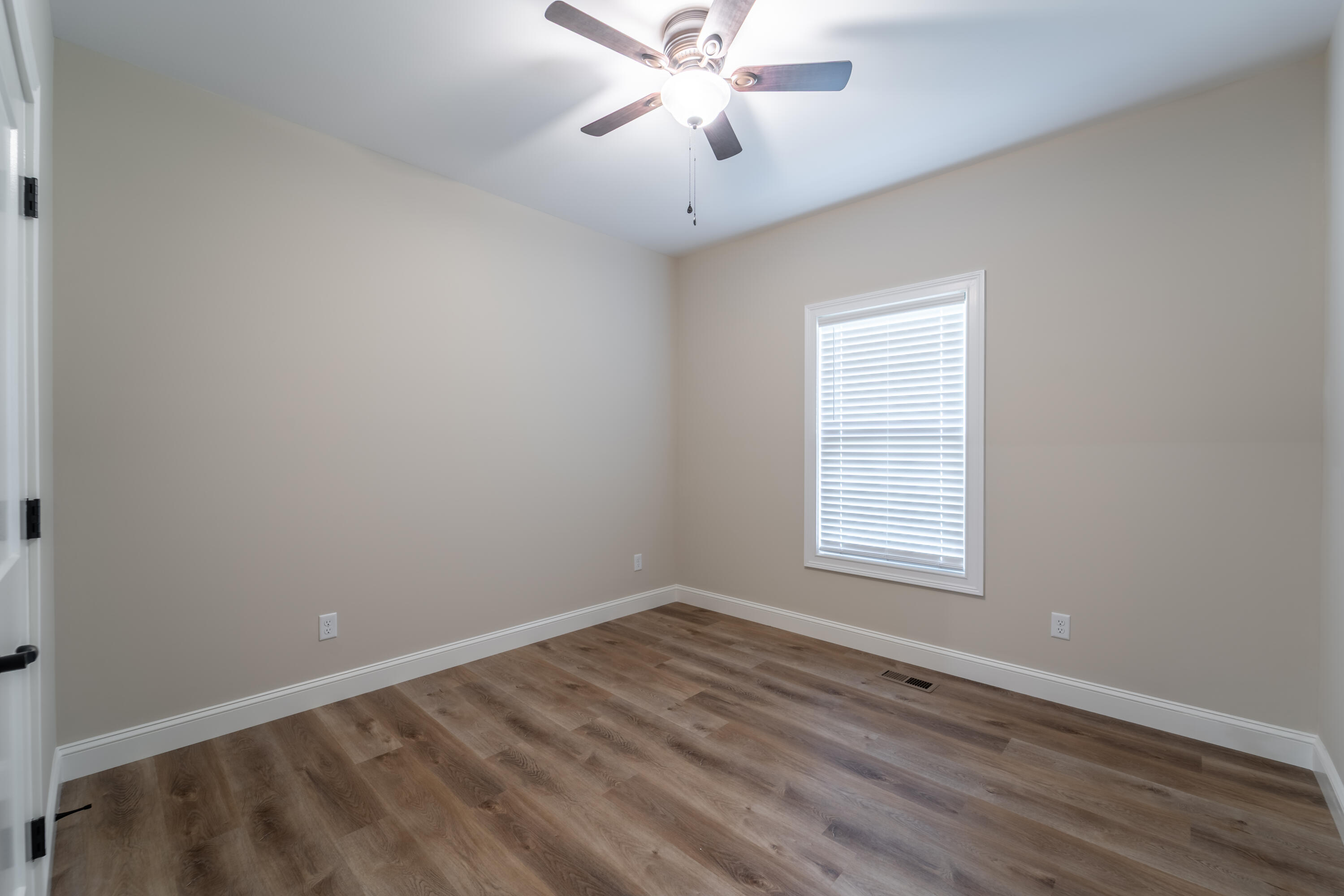 177 Central Park Avenue Property Photo 38