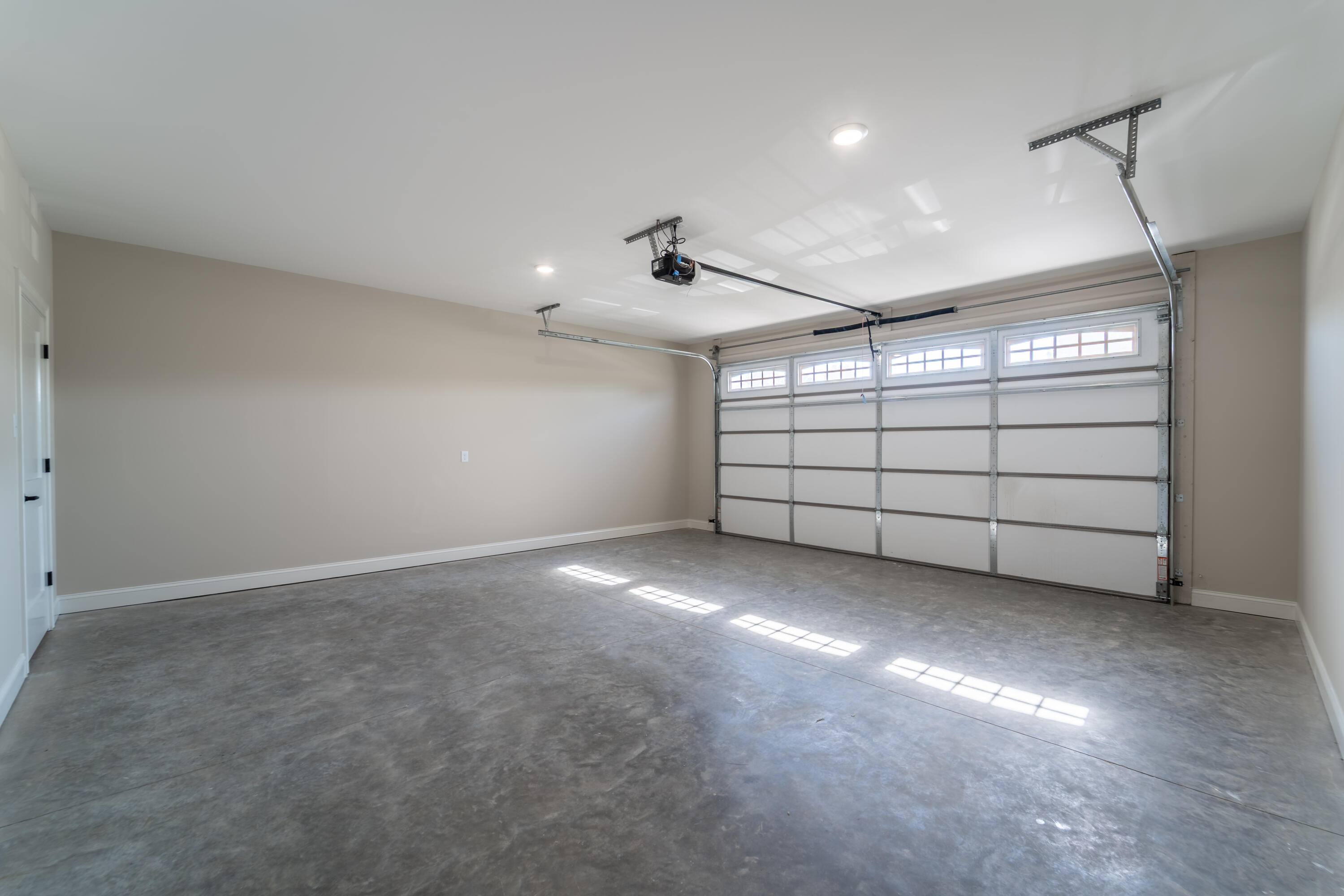 177 Central Park Avenue Property Photo 40