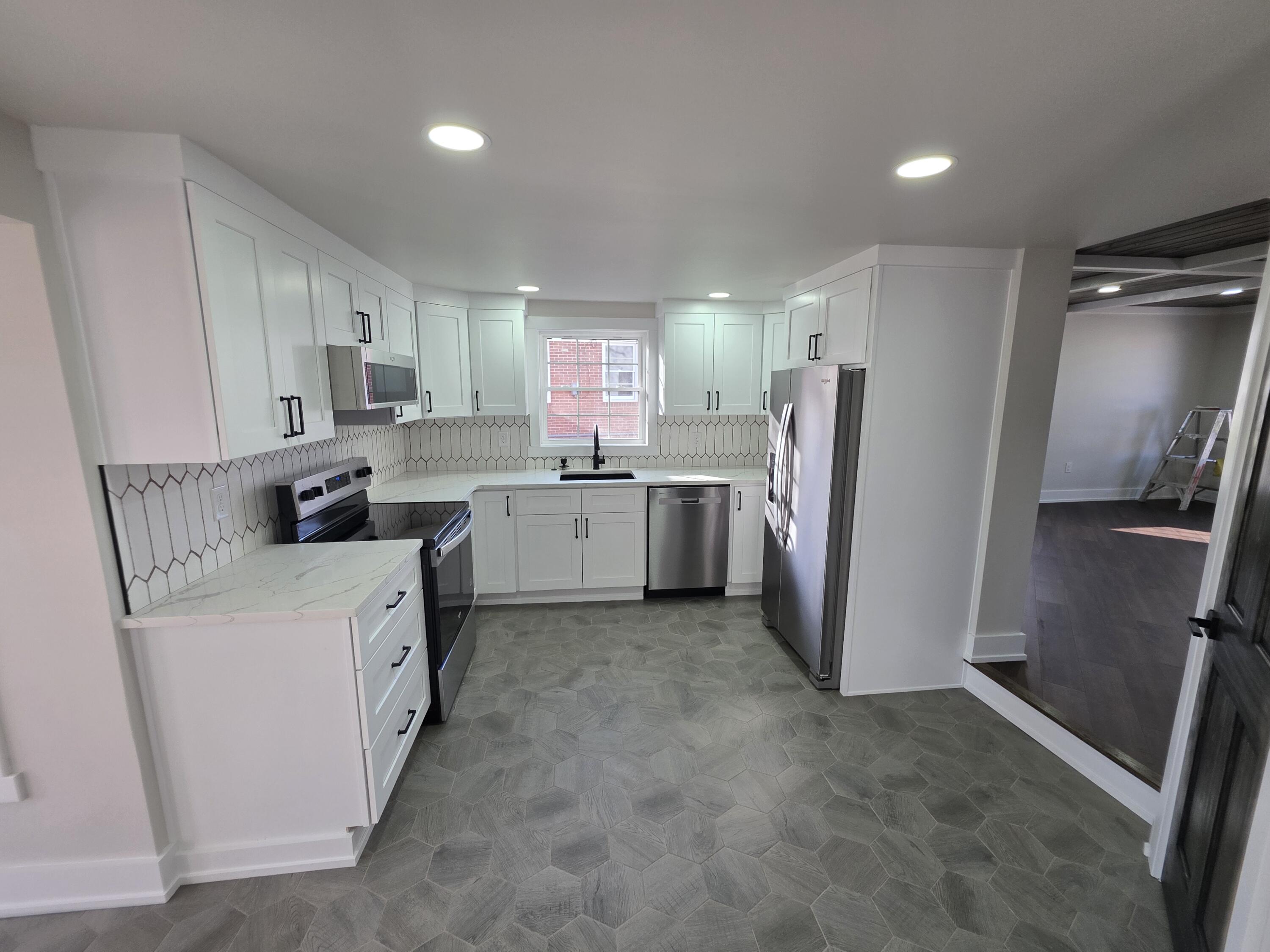 851 Ivy Avenue Property Photo 23