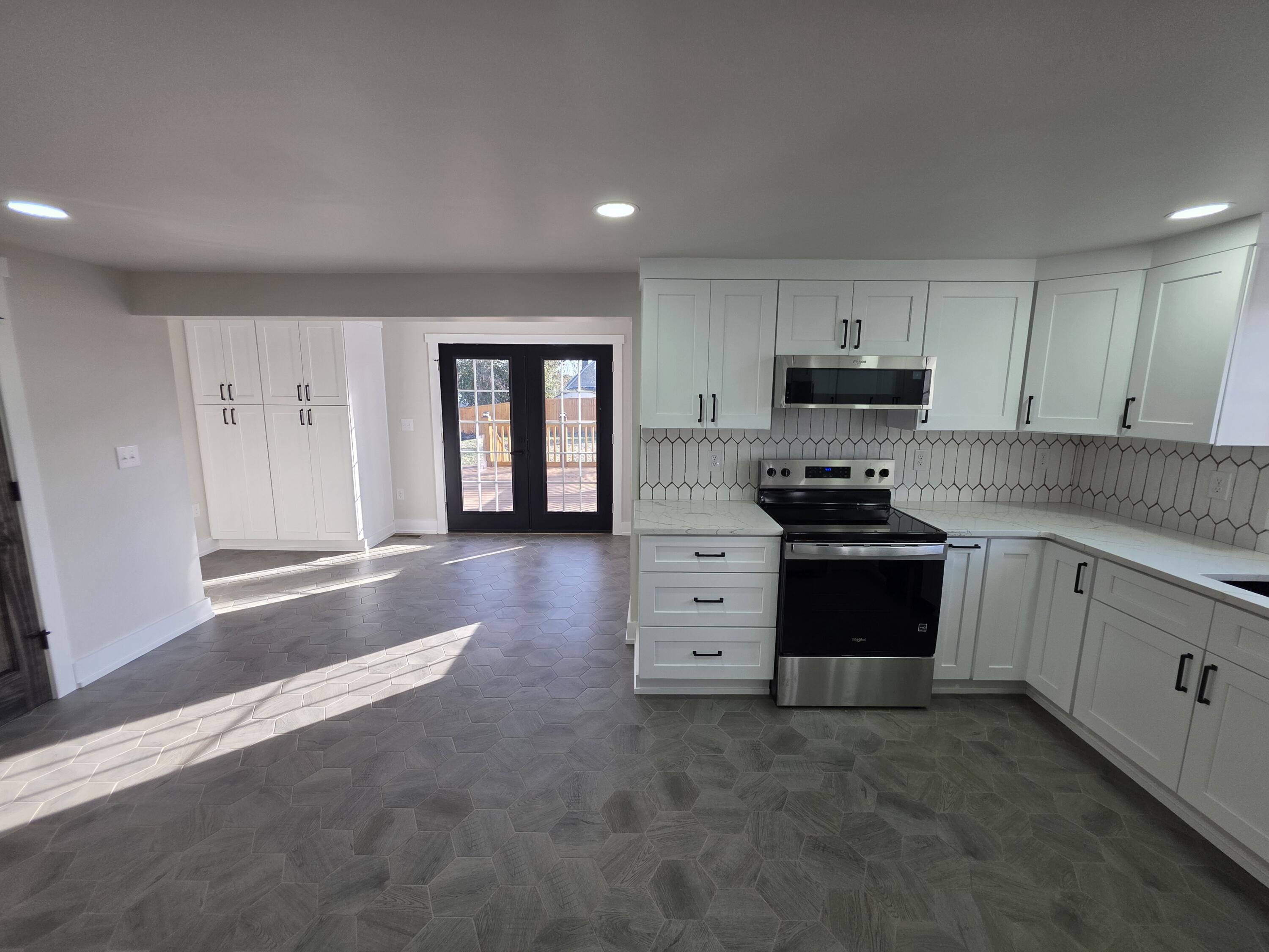 851 Ivy Avenue Property Photo 33