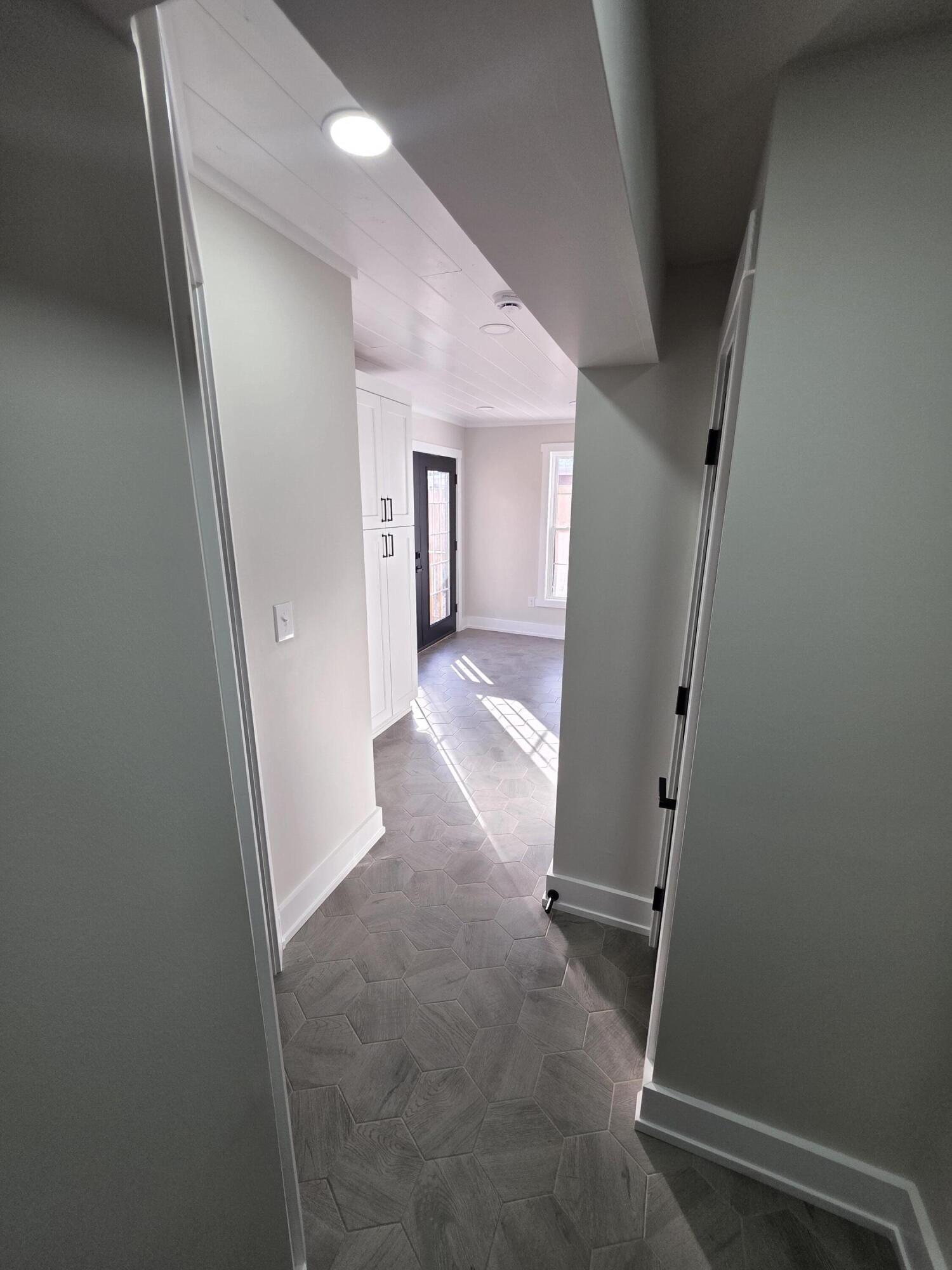851 Ivy Avenue Property Photo 37