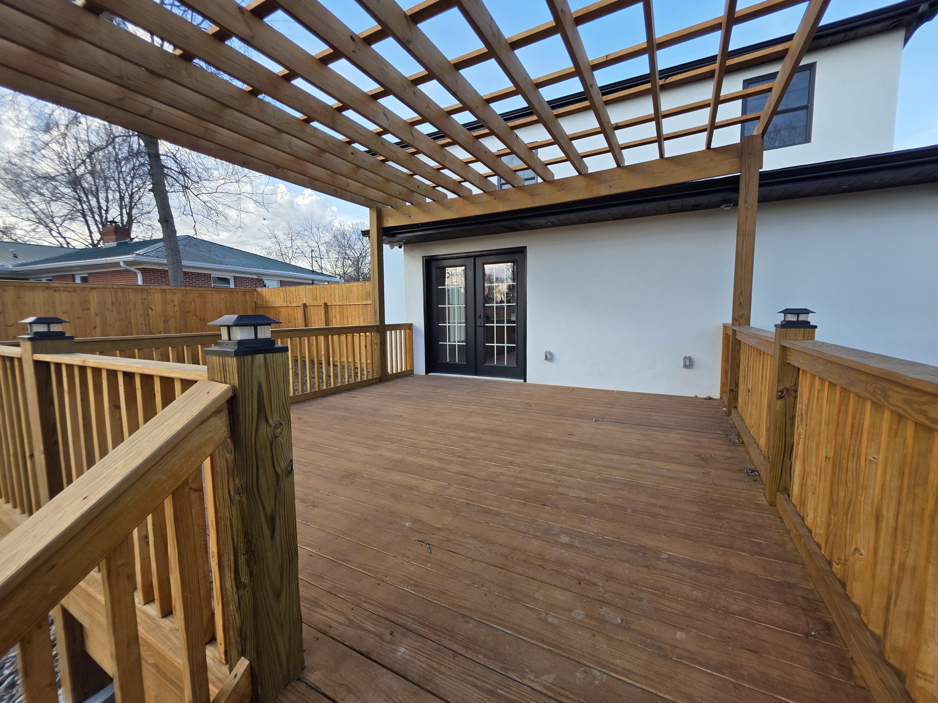 851 Ivy Avenue Property Photo 42