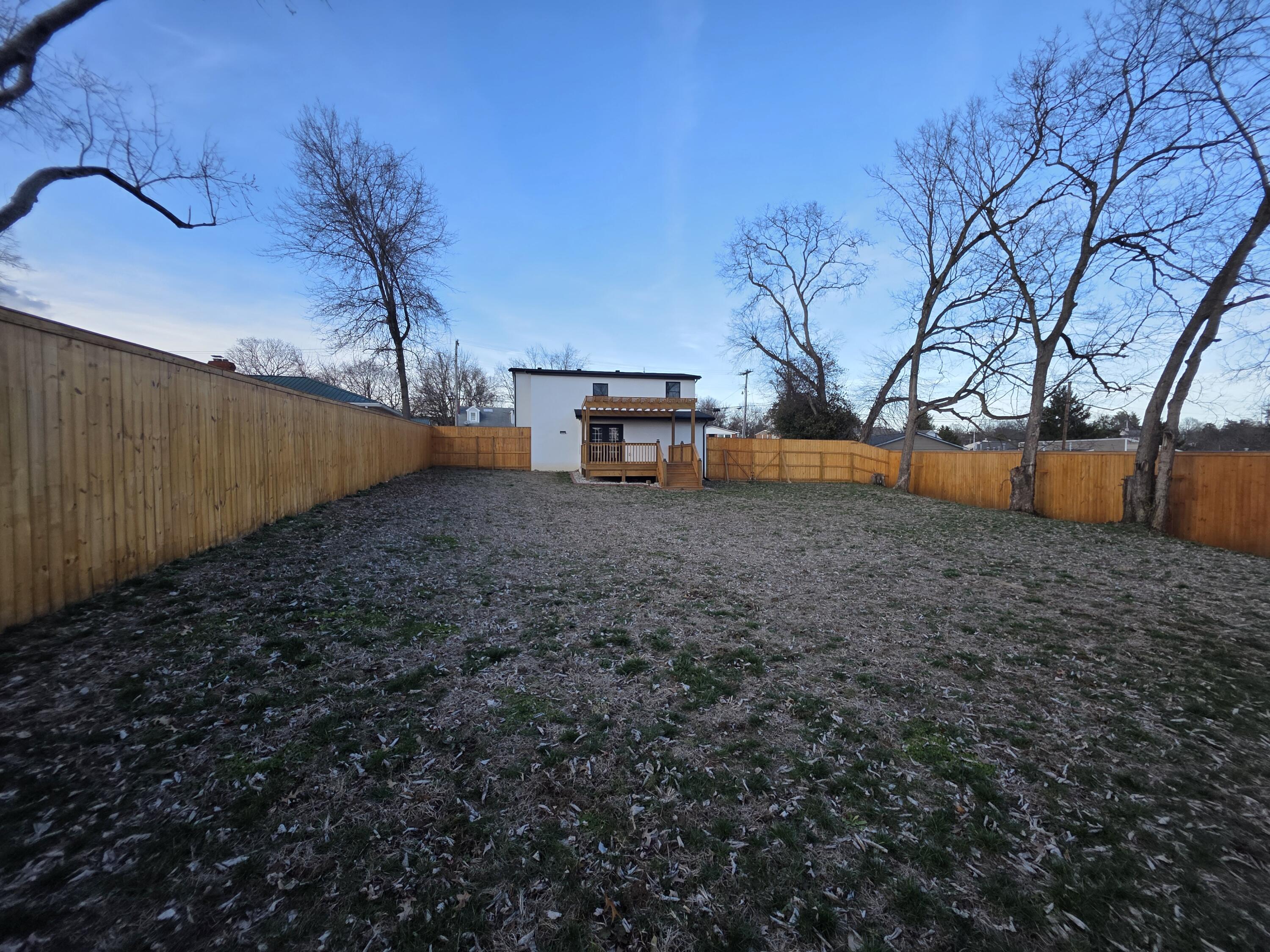 851 Ivy Avenue Property Photo 45
