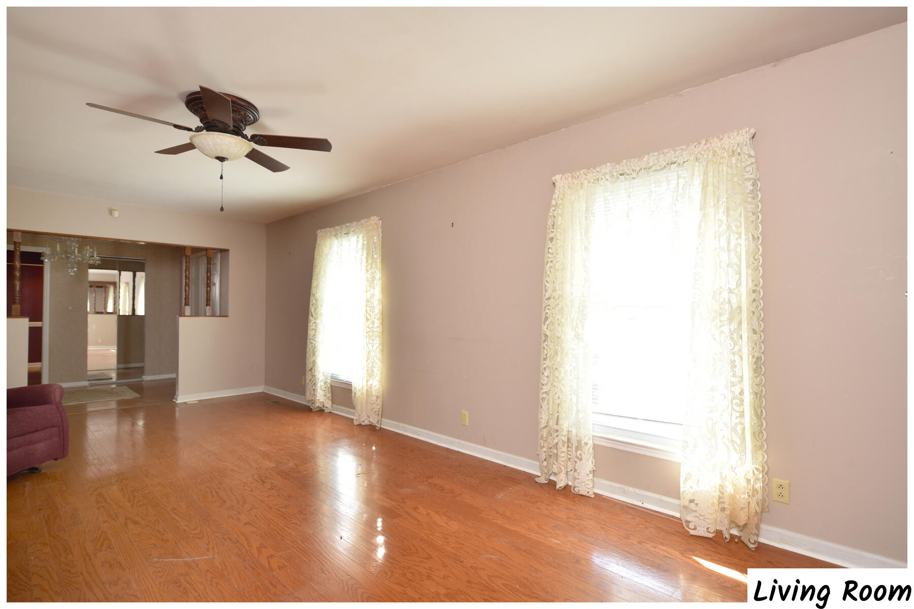 1021 Hanley Lane Property Photo 4