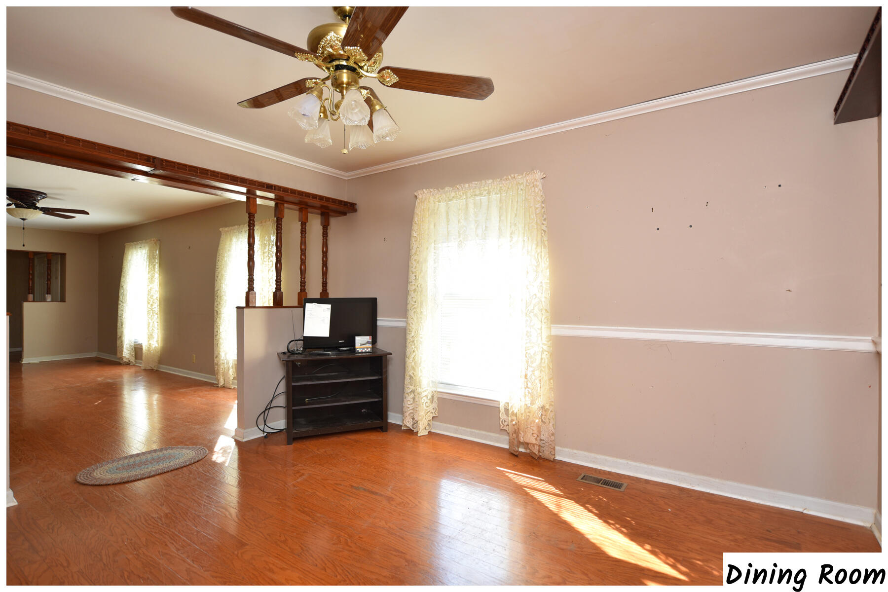 1021 Hanley Lane Property Photo 5