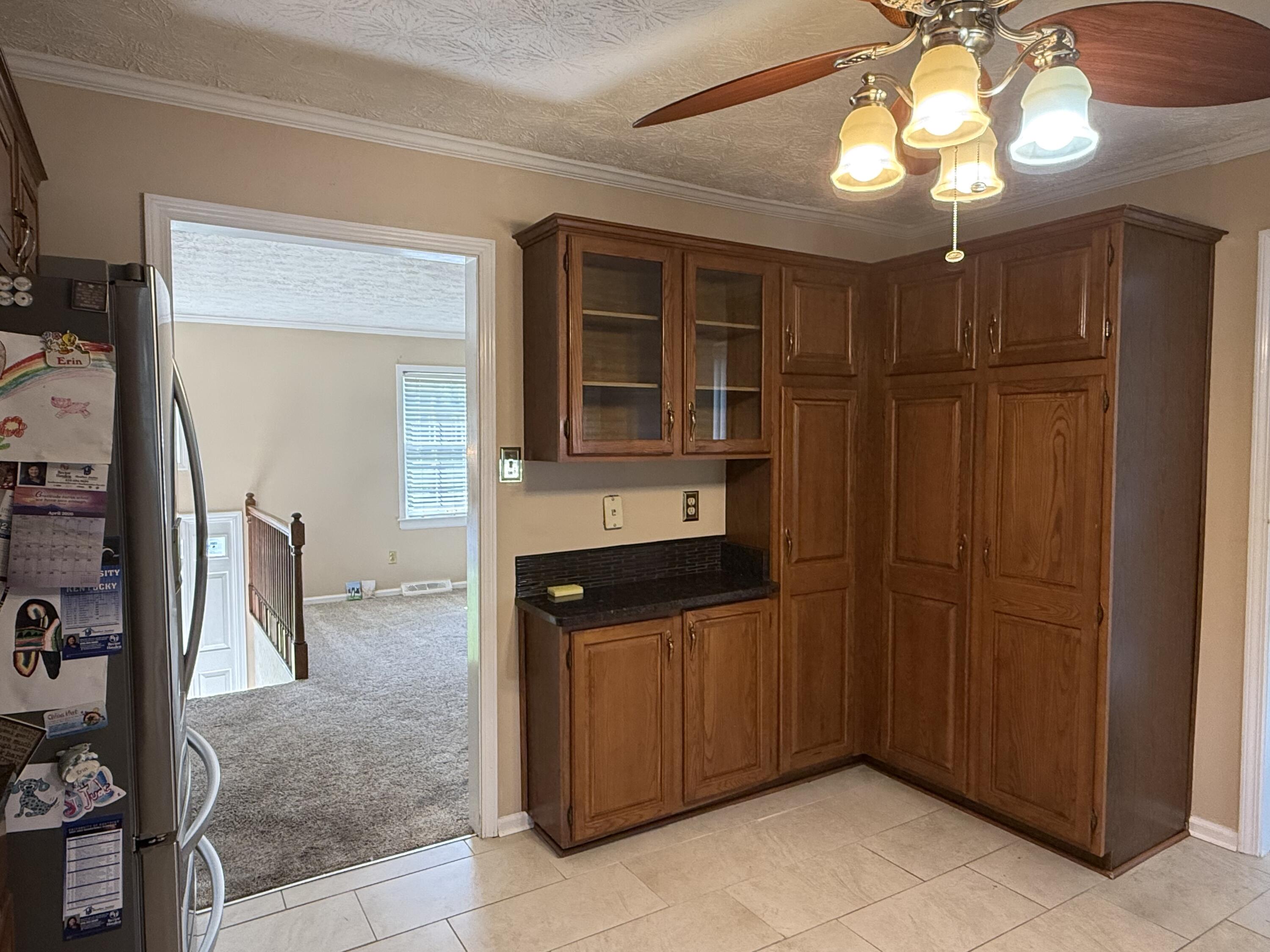 3924 Gladman Way Property Photo 5