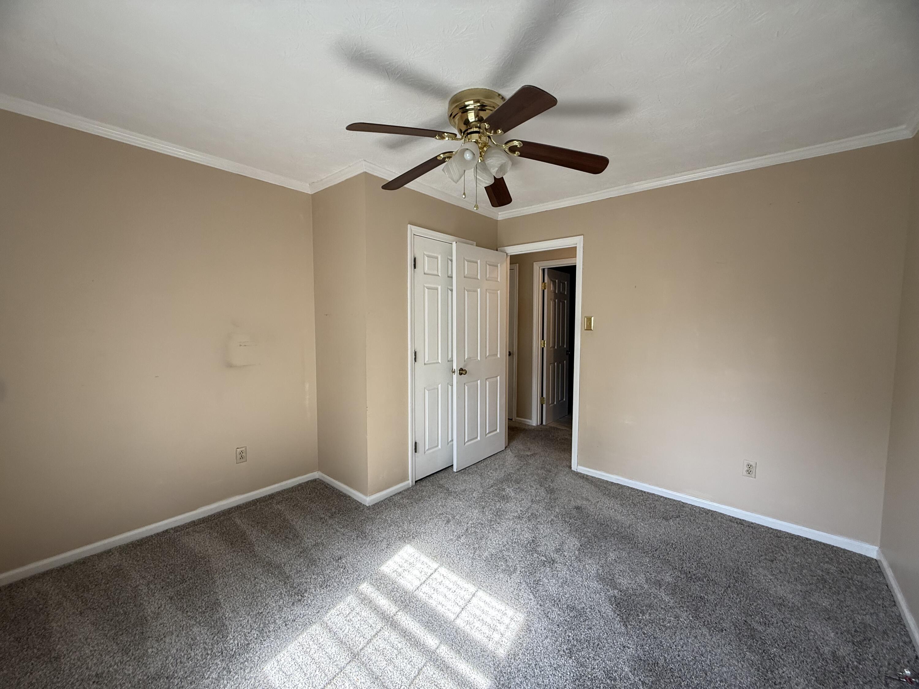 3924 Gladman Way Property Photo 11