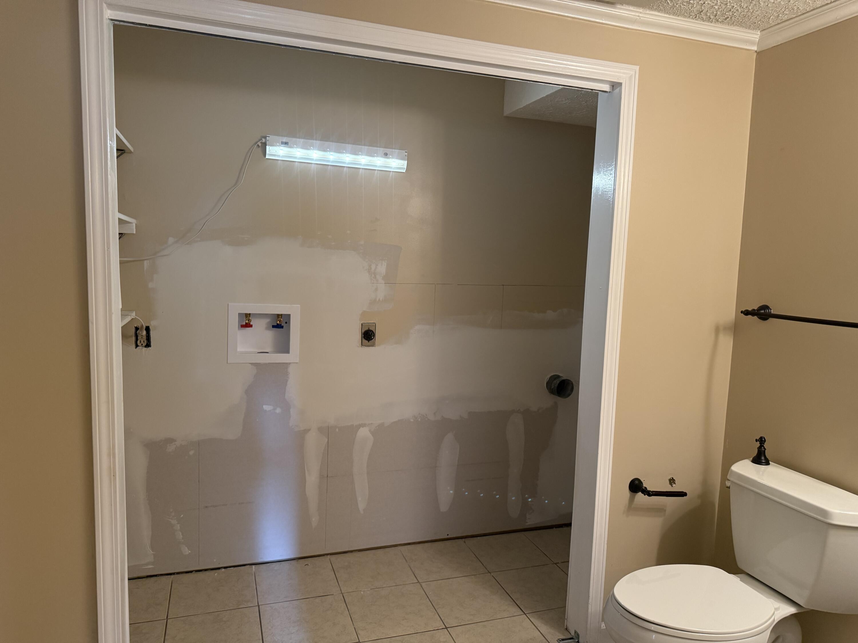 3924 Gladman Way Property Photo 19