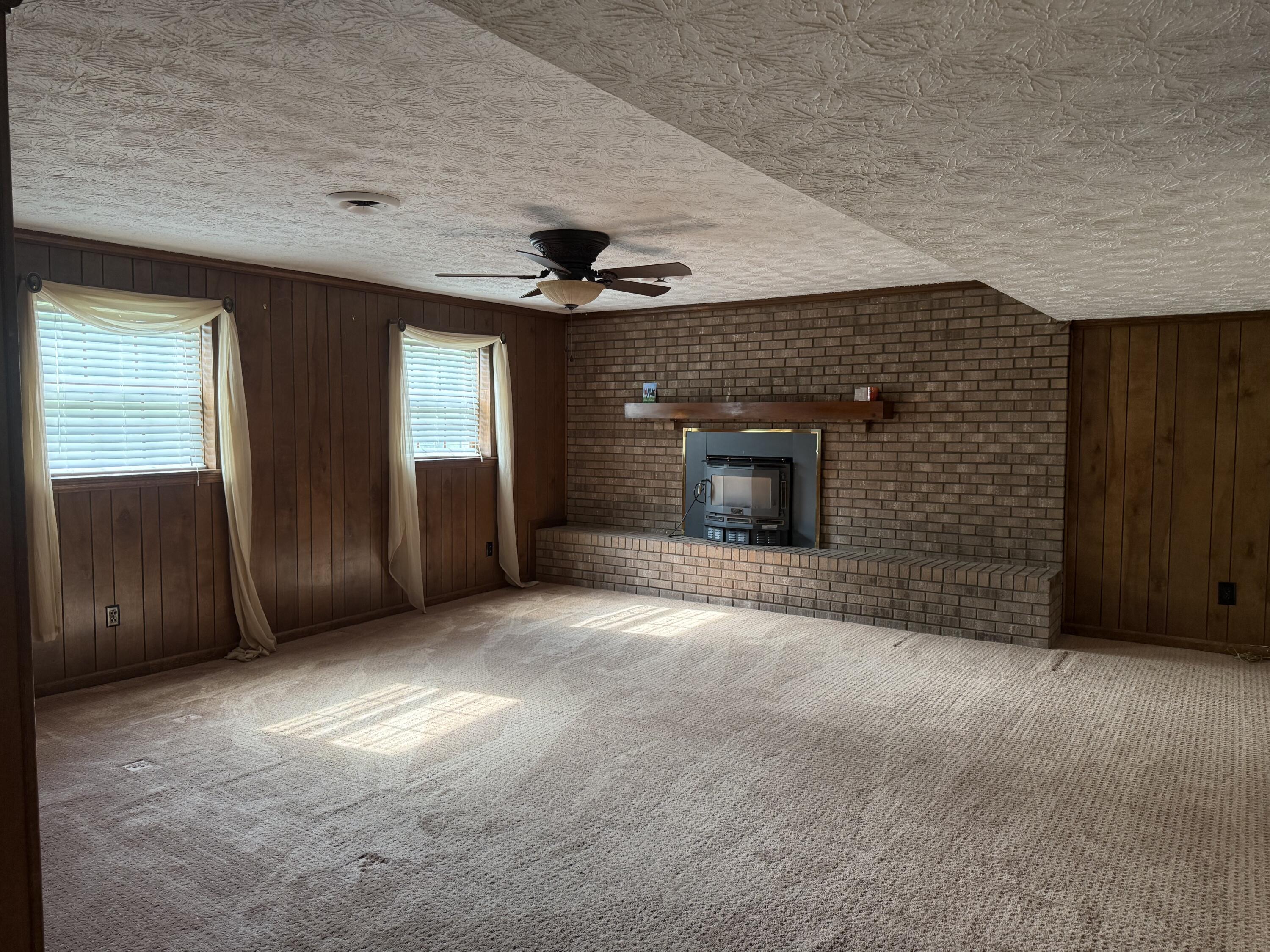 3924 Gladman Way Property Photo 20